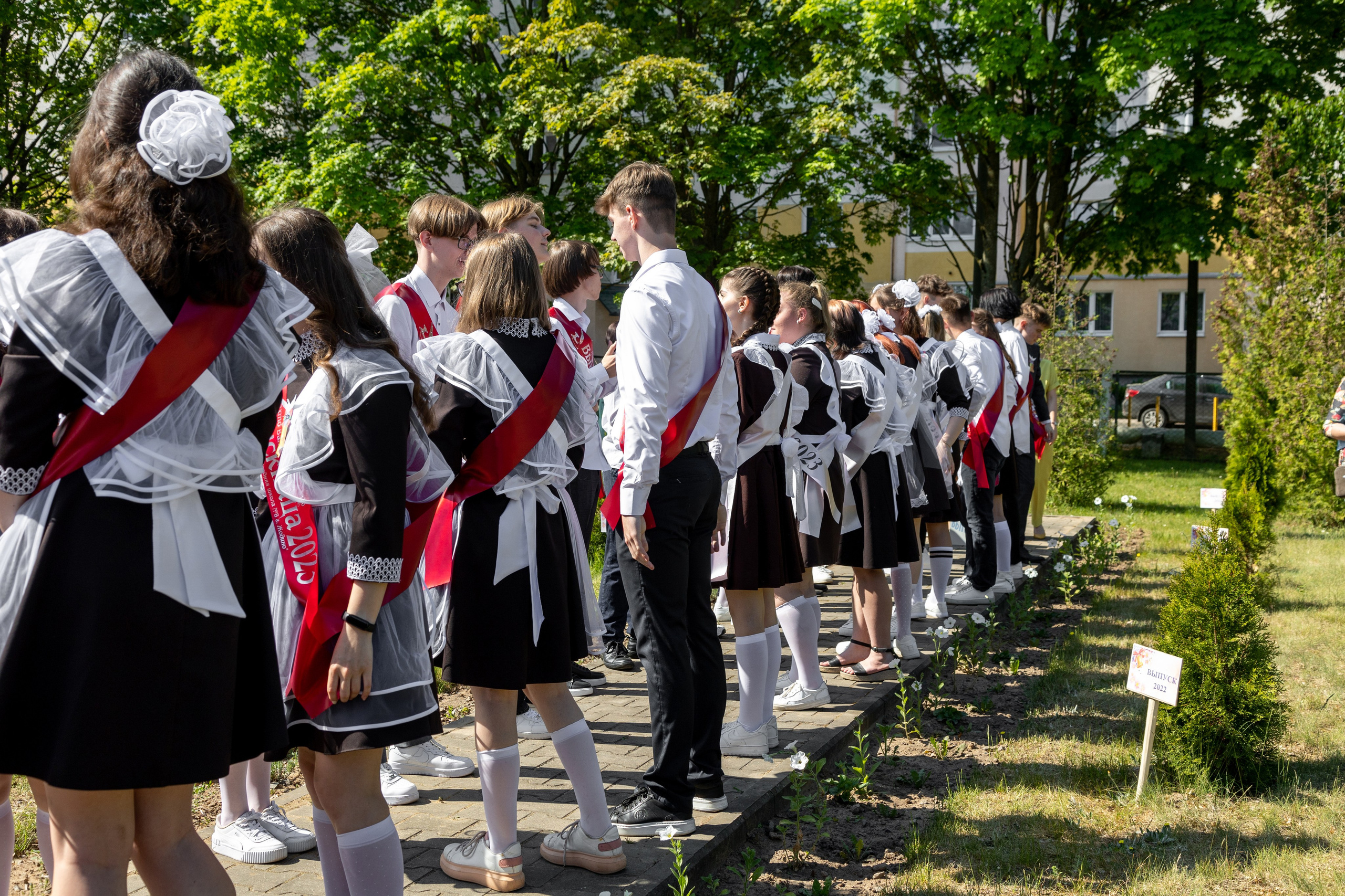 Выпускной в Жодино 2023. Профессиональный интерьерный и репортажный фотограф Минск и РБ. Максим Орлов