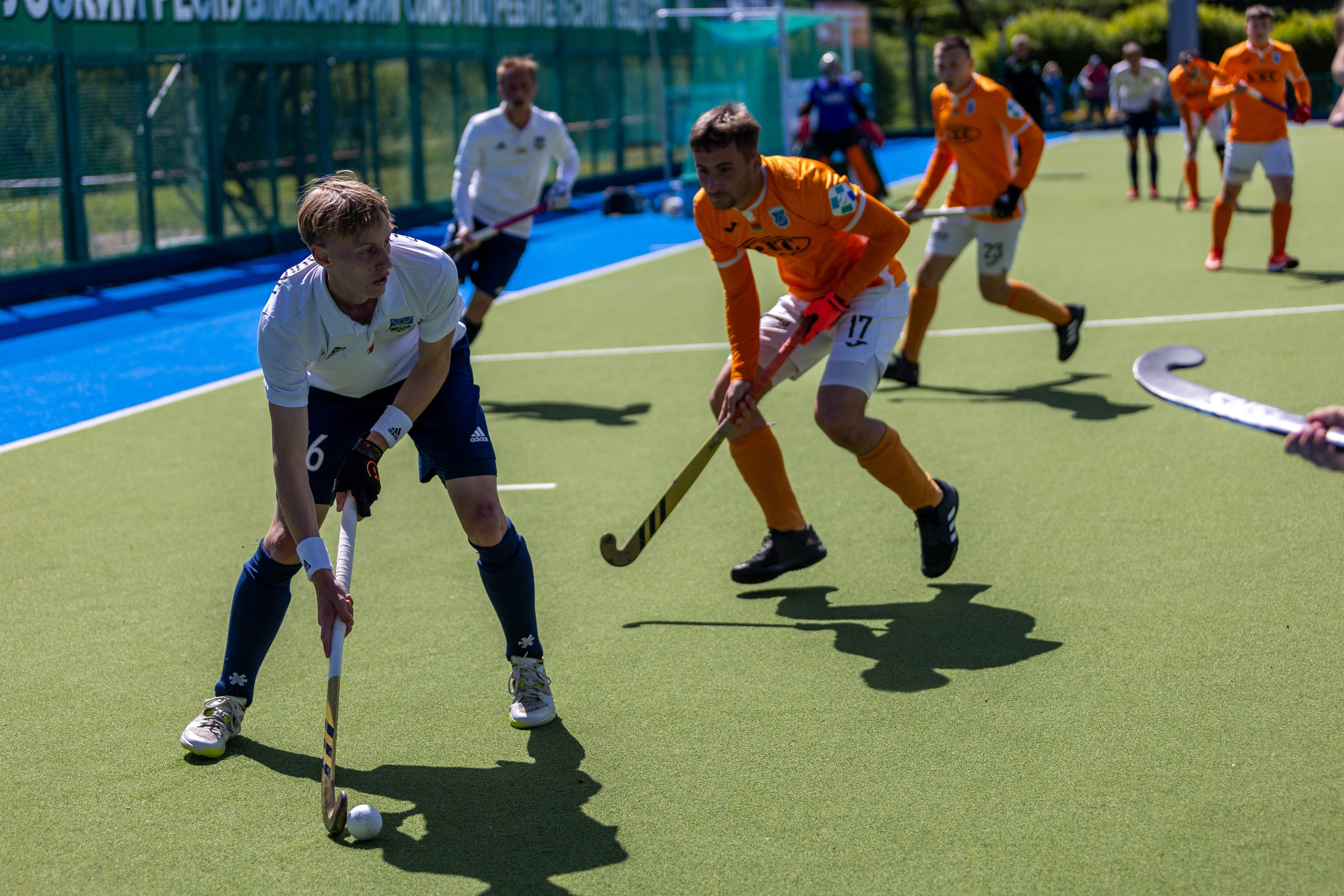 Хоккей на траве. ХК Минск — СК Строитель 12.05.2024. Профессиональный интерьерный и репортажный фотограф Минск и РБ. Максим Орлов