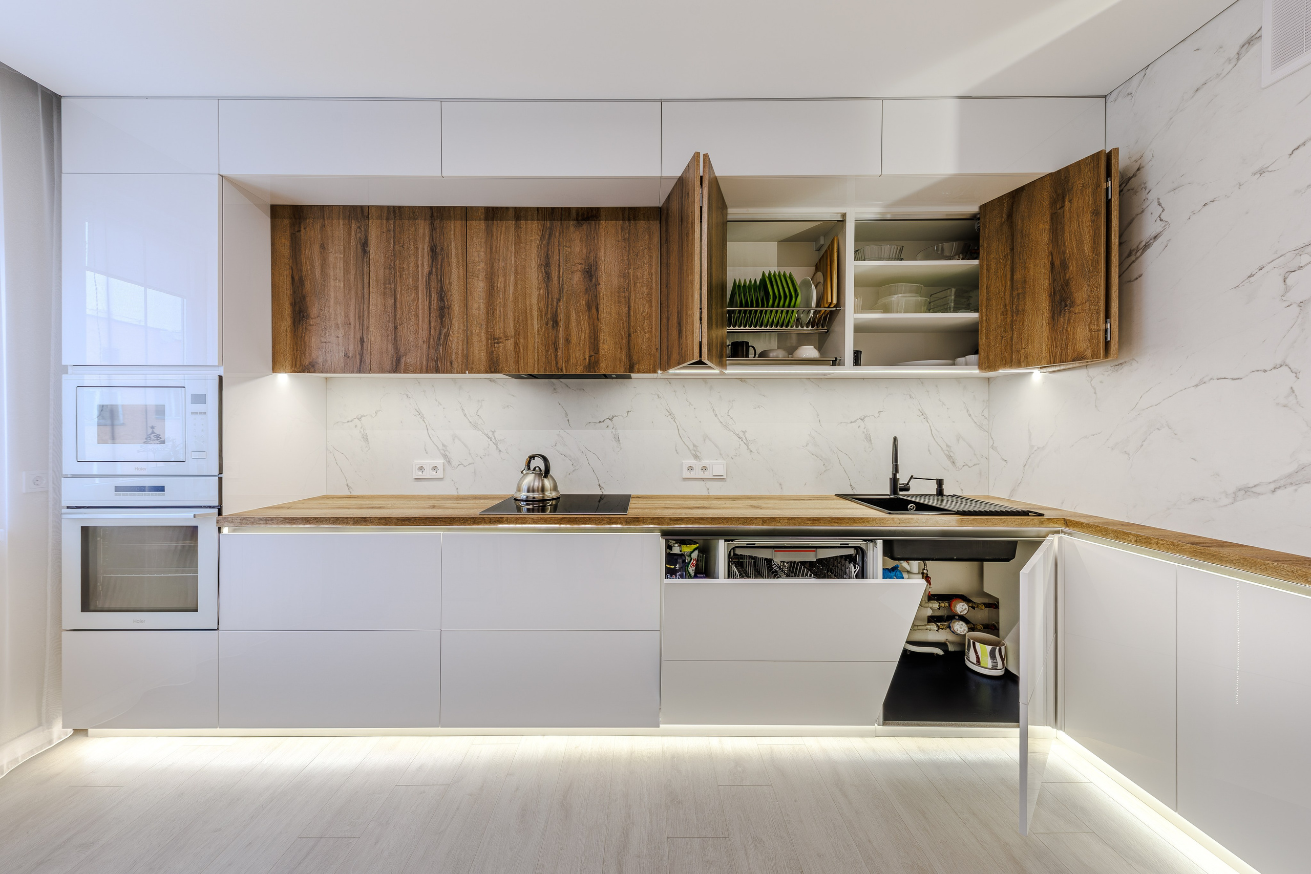 Интерьер кухни. Профессиональный интерьерный и репортажный фотограф Минск и РБ. Максим Орлов