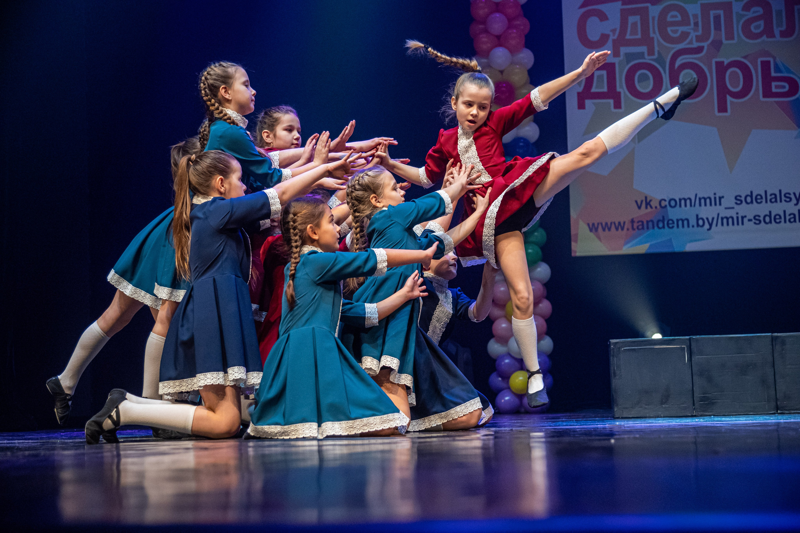 Фестиваль детских танцевальных коллективов. Профессиональный интерьерный и репортажный фотограф Минск и РБ. Максим Орлов