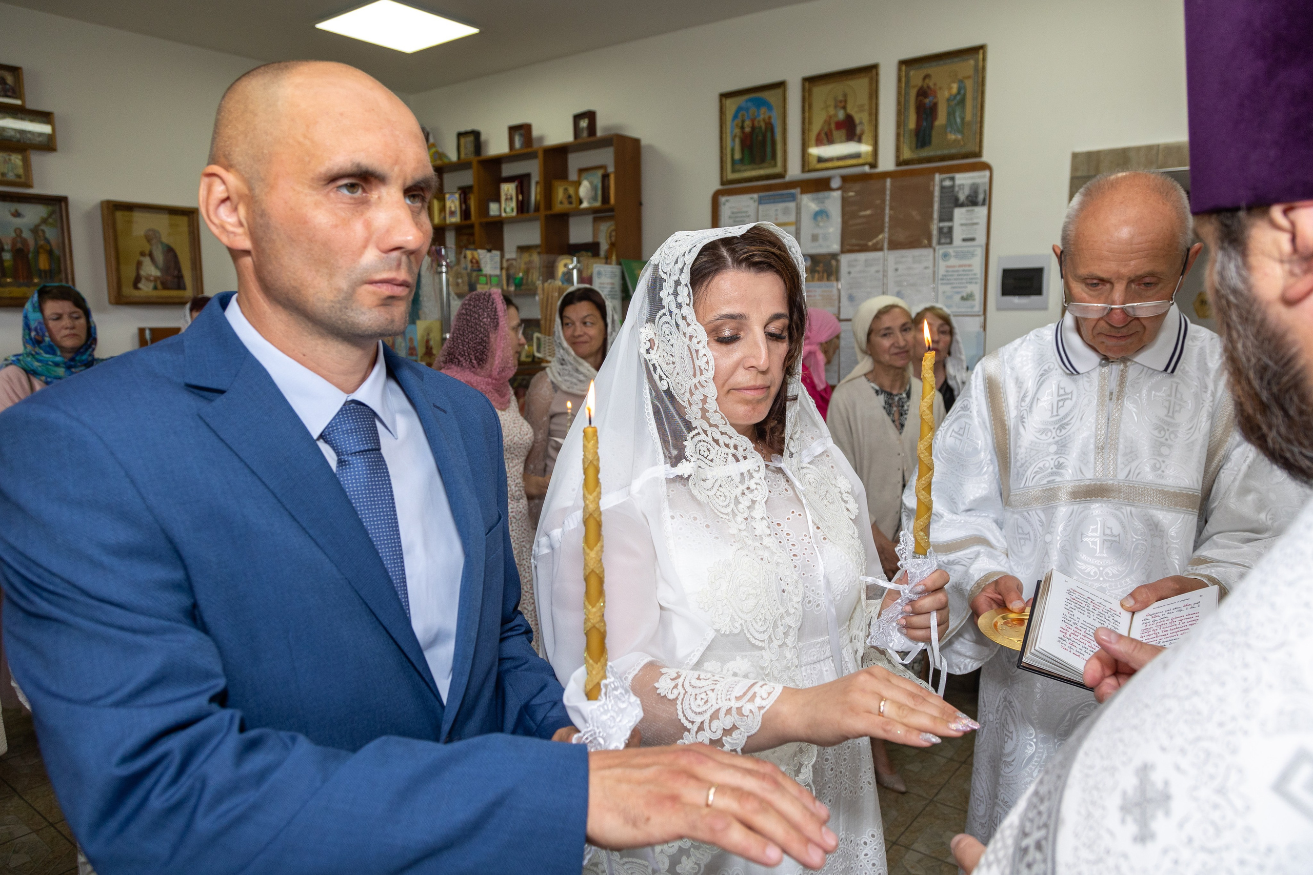 Венчание Михаила и Ольги. Профессиональный интерьерный и репортажный фотограф Минск и РБ. Максим Орлов
