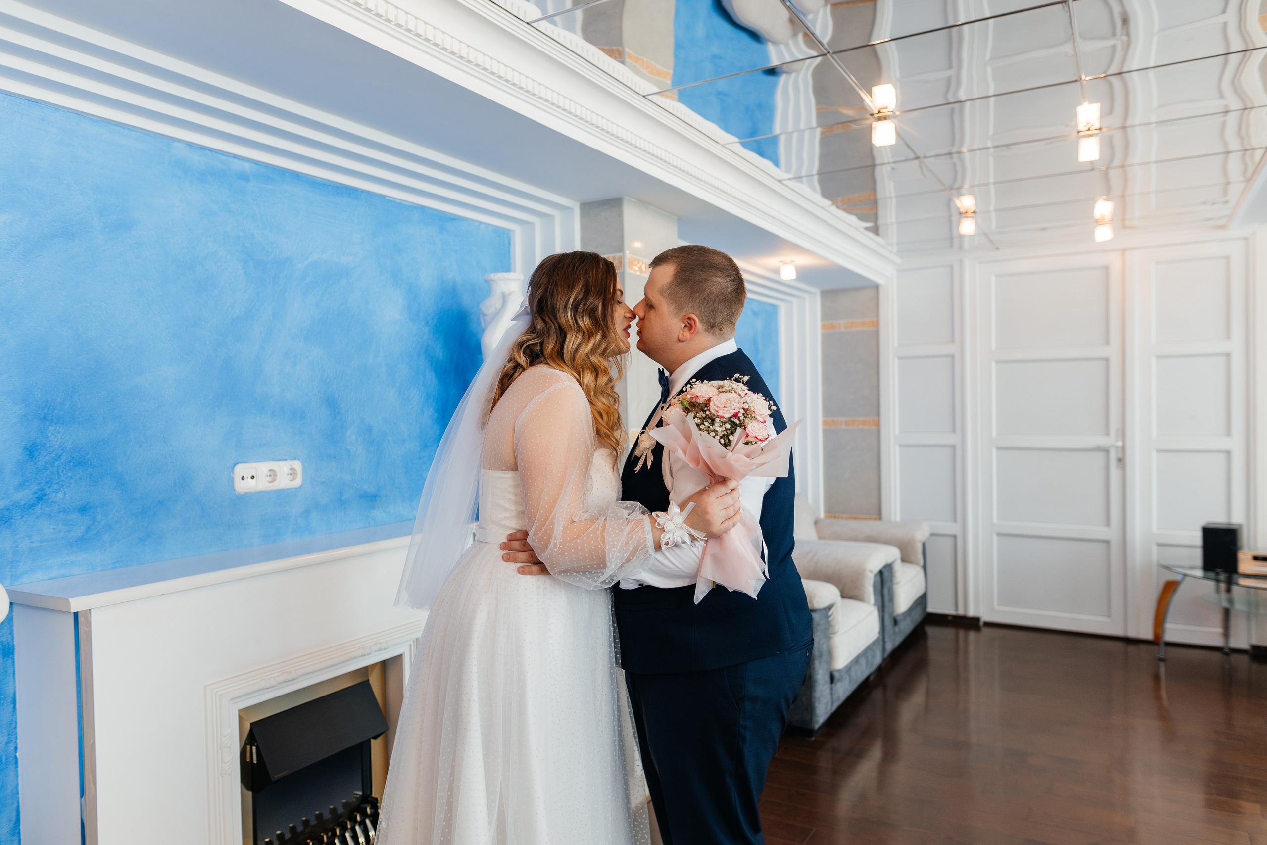 Свадебная фотосессия Рената и Натальи. Профессиональный интерьерный и репортажный фотограф Минск и РБ. Максим Орлов