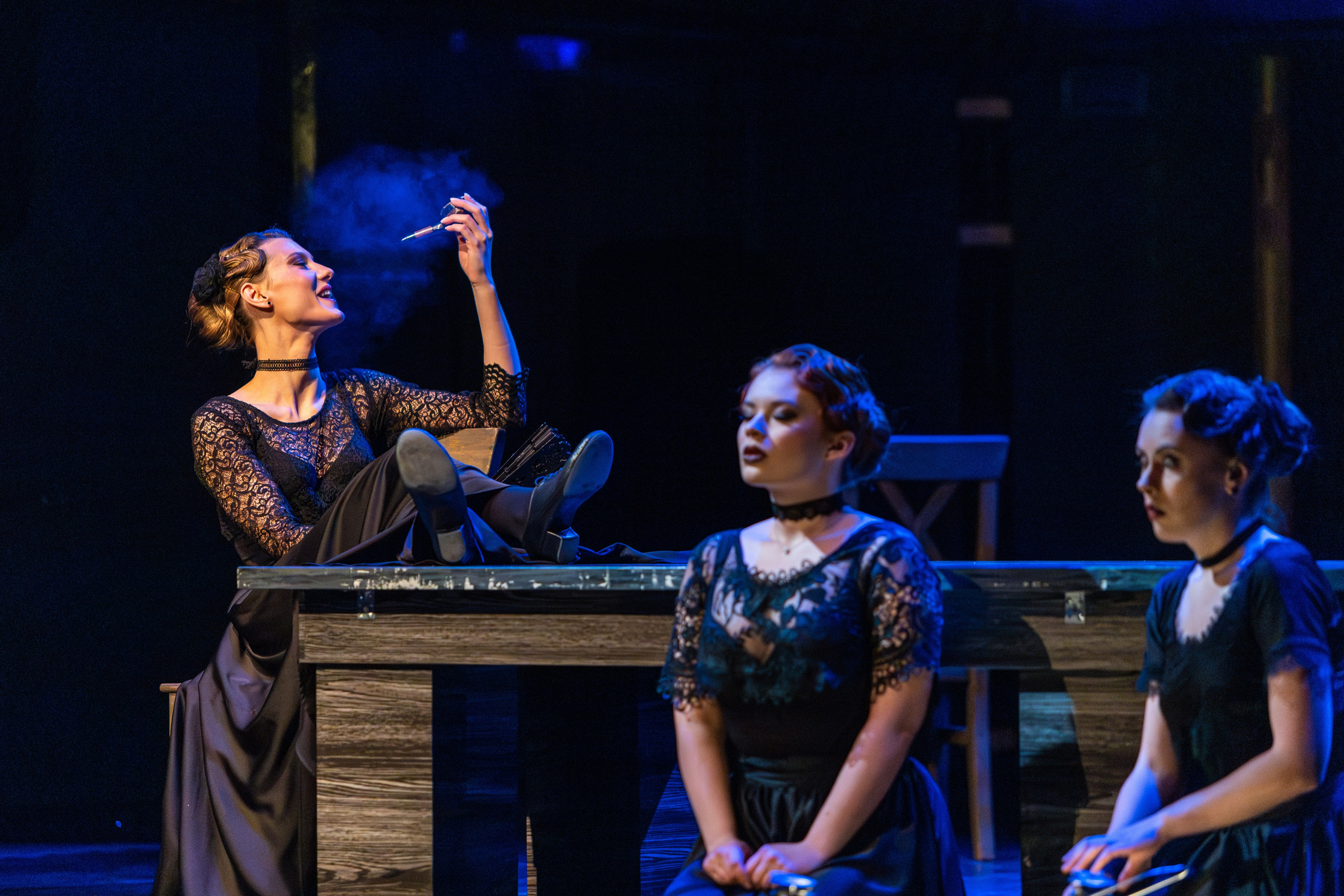 Новый театр «Дом Бернарды Альбы». Профессиональный интерьерный и репортажный фотограф Минск и РБ. Максим Орлов