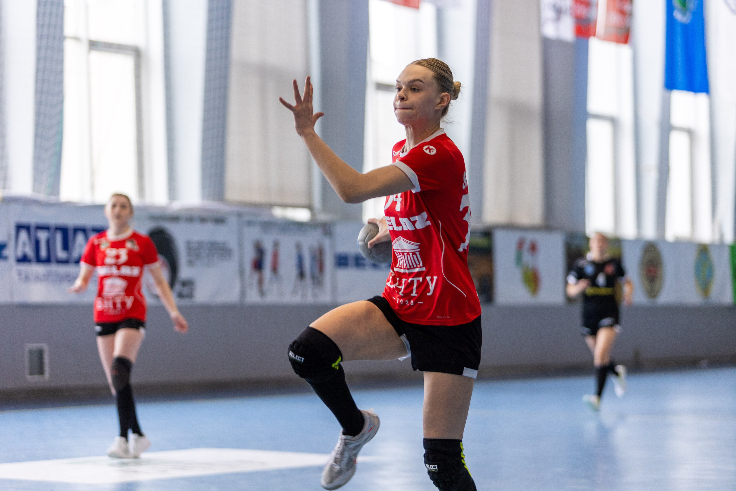 Гандбол. БНТУ — Березина. Профессиональный интерьерный и репортажный фотограф Минск и РБ. Максим Орлов