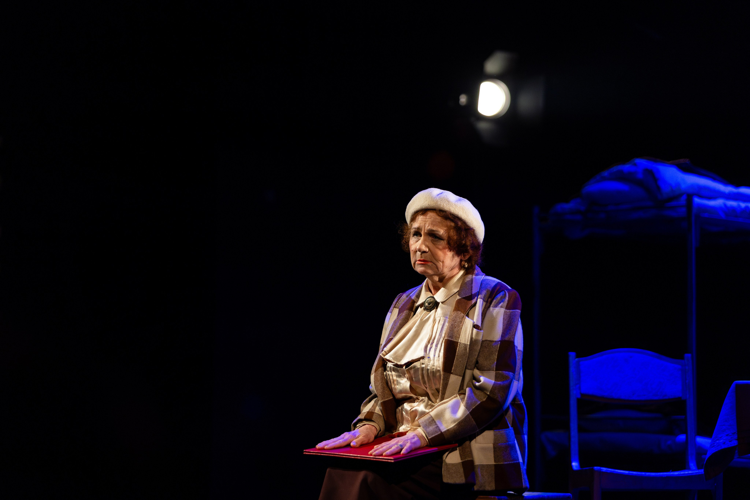 Новый театр «Фабричная девчонка». Профессиональный интерьерный и репортажный фотограф Минск и РБ. Максим Орлов