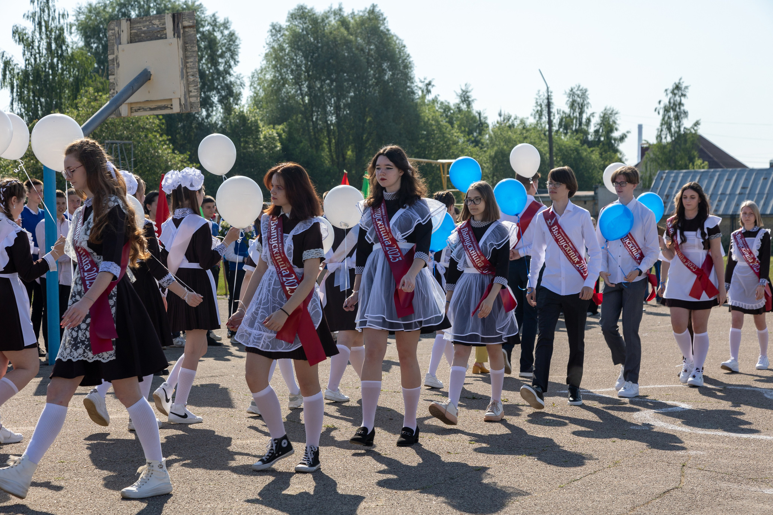 Выпускной в Жодино 2023. Профессиональный интерьерный и репортажный фотограф Минск и РБ. Максим Орлов