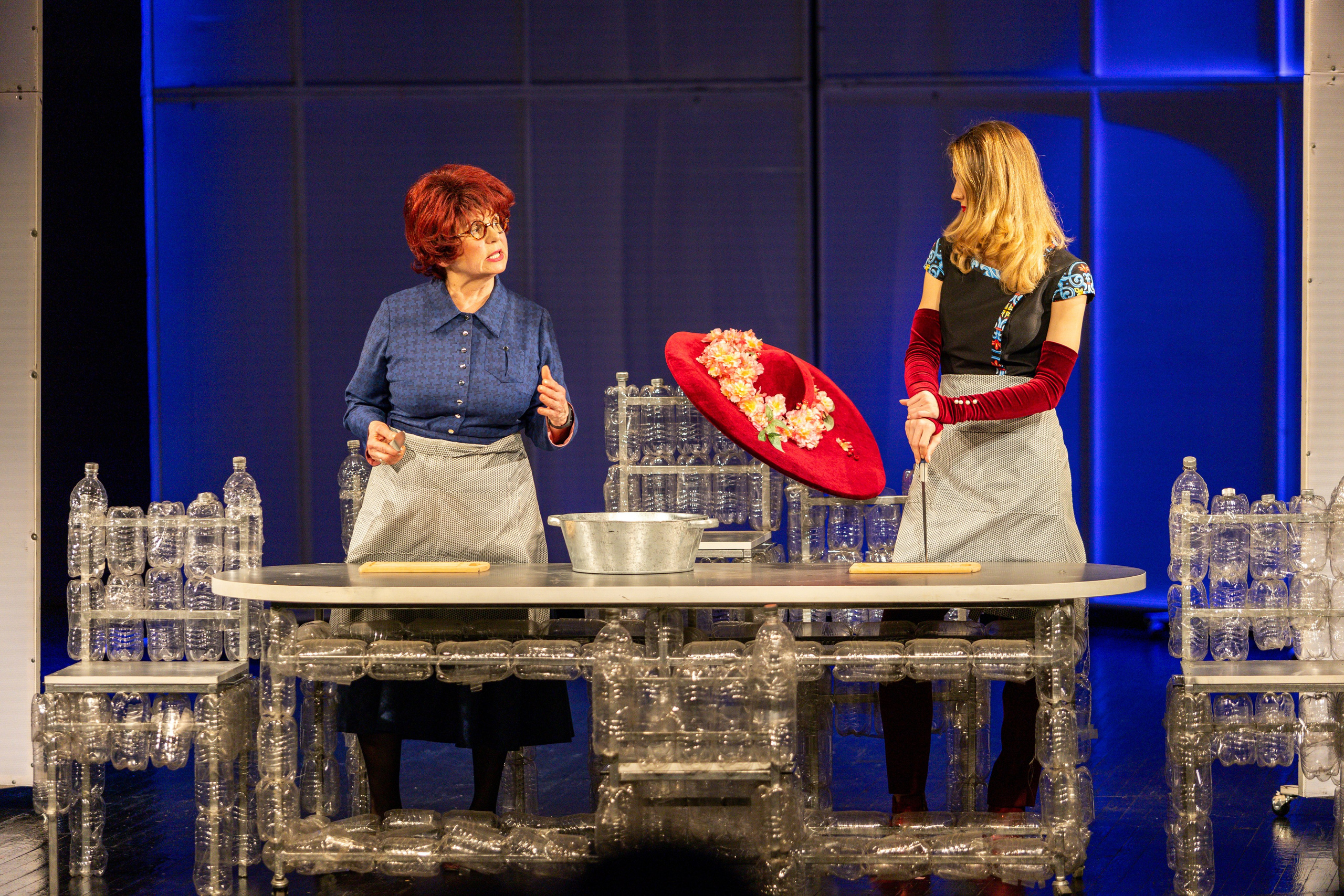 Новый театр «Нобелевская неделя». Профессиональный интерьерный и репортажный фотограф Минск и РБ. Максим Орлов