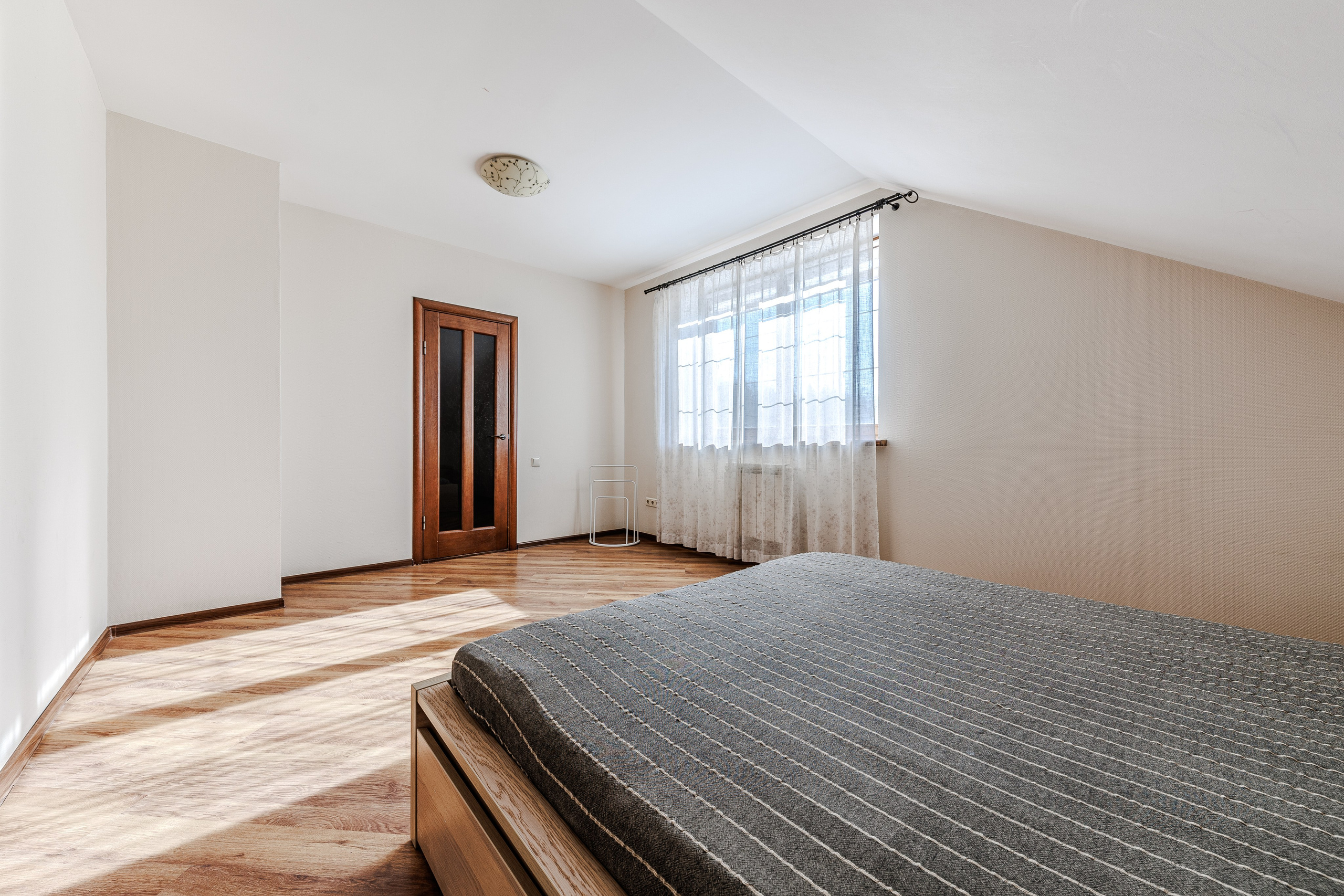 Частный дом. Для продажи. Профессиональный интерьерный и репортажный фотограф Минск и РБ. Максим Орлов