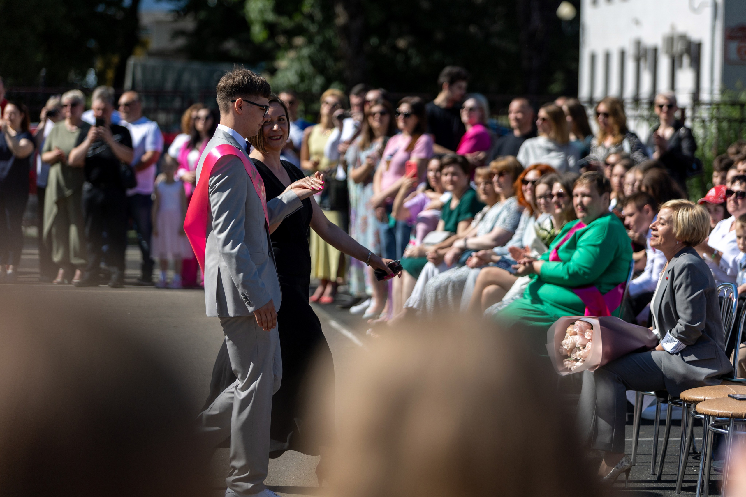 Школа 47. Последний звонок. Профессиональный интерьерный и репортажный фотограф Минск и РБ. Максим Орлов