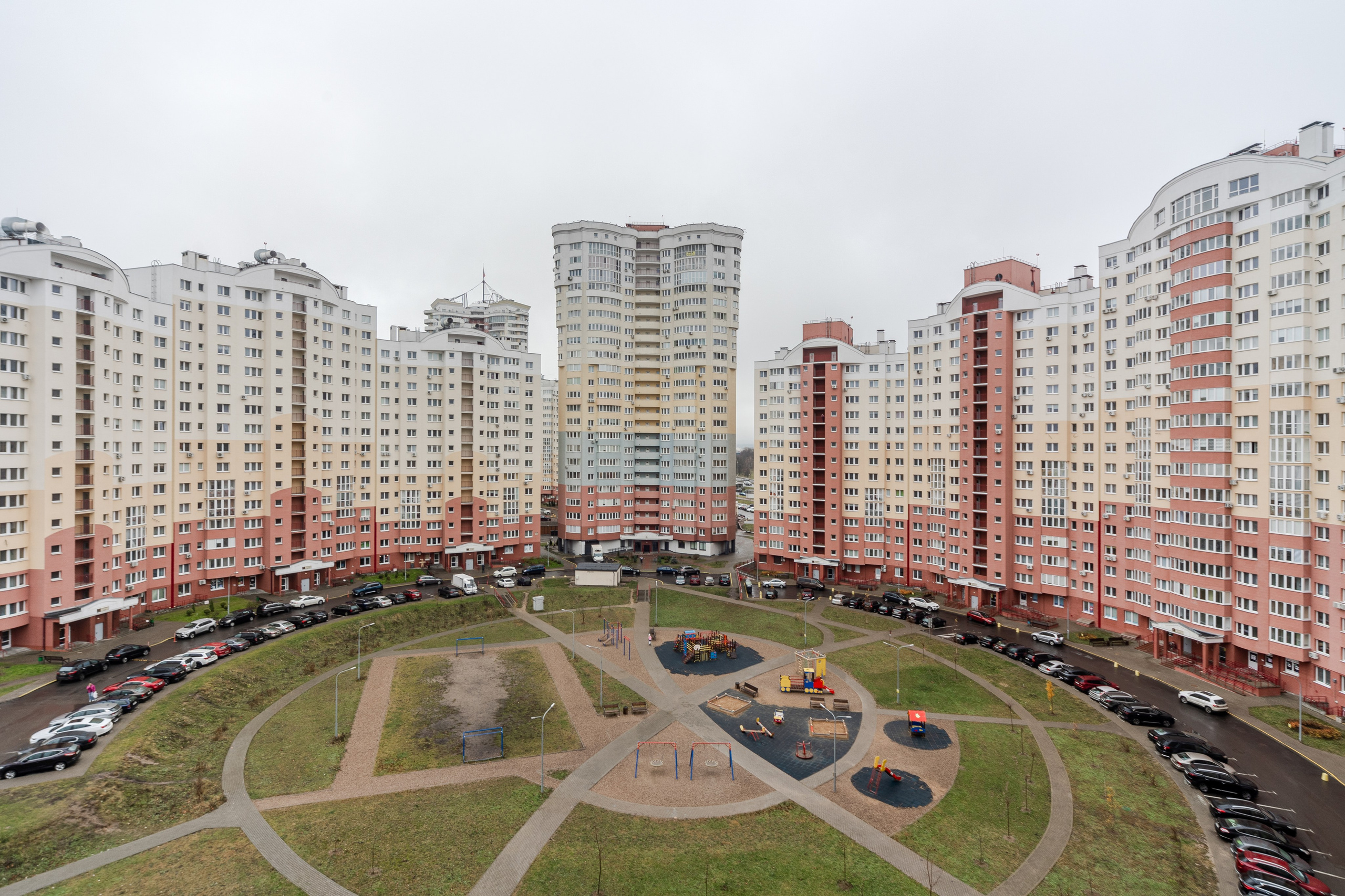 Пр. Дзержинского 123. Профессиональный интерьерный и репортажный фотограф Минск и РБ. Максим Орлов