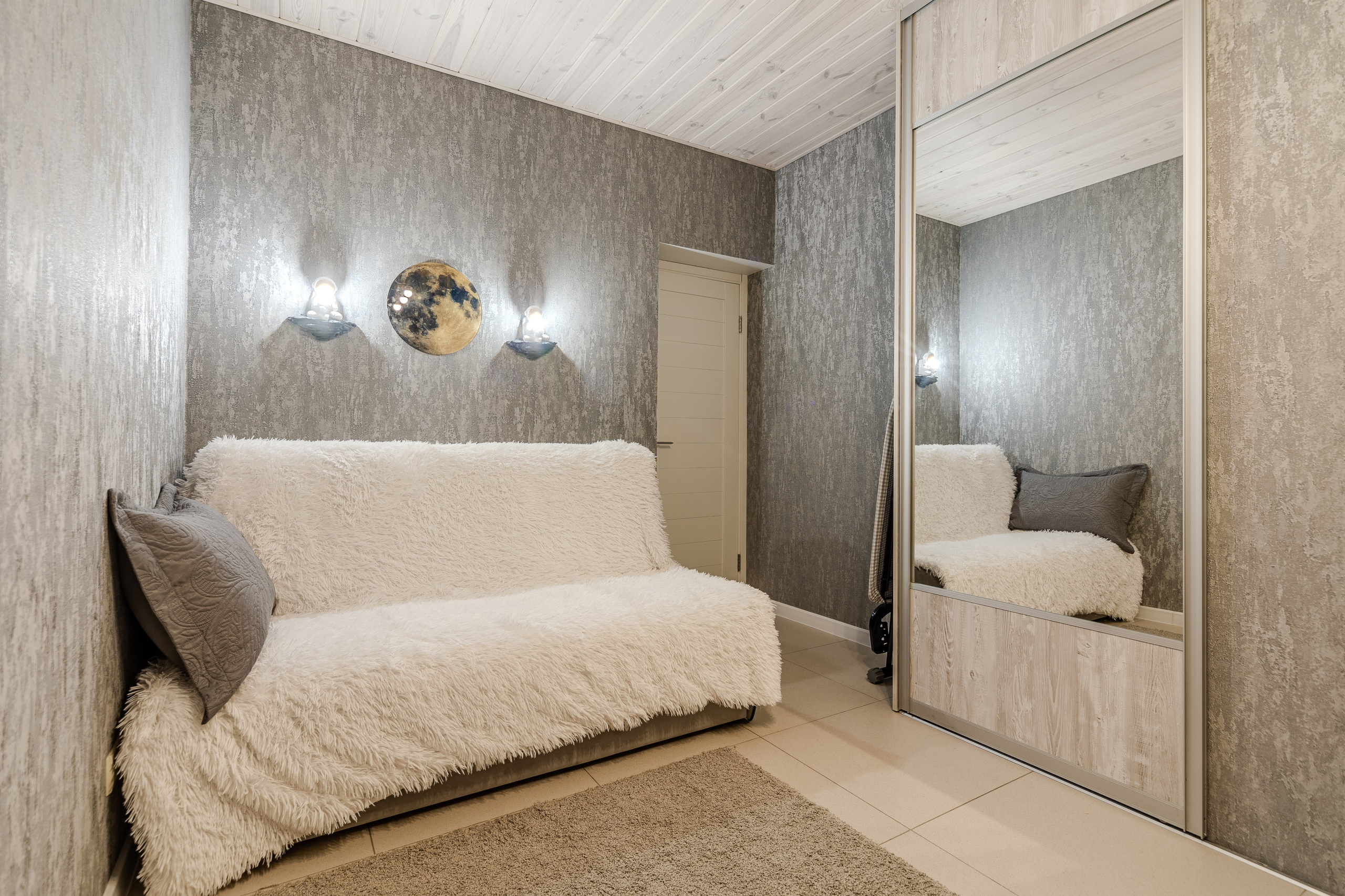 Тяпинская 47. Гостевой дом. Профессиональный интерьерный и репортажный фотограф Минск и РБ. Максим Орлов