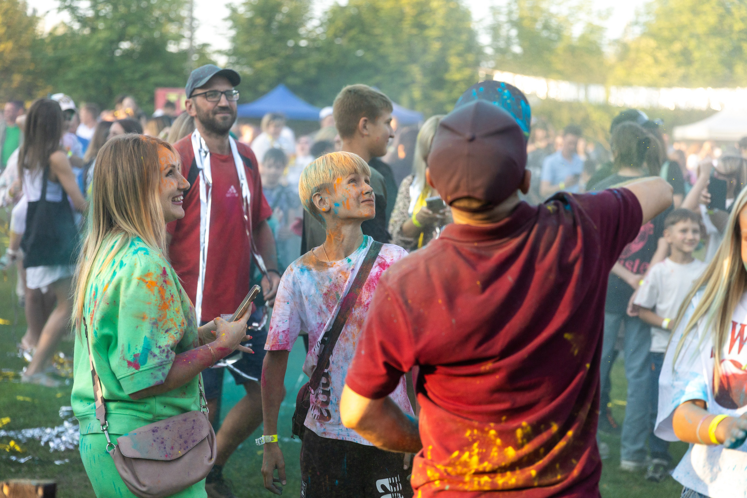 Дискохит. Профессиональный интерьерный и репортажный фотограф Минск и РБ. Максим Орлов