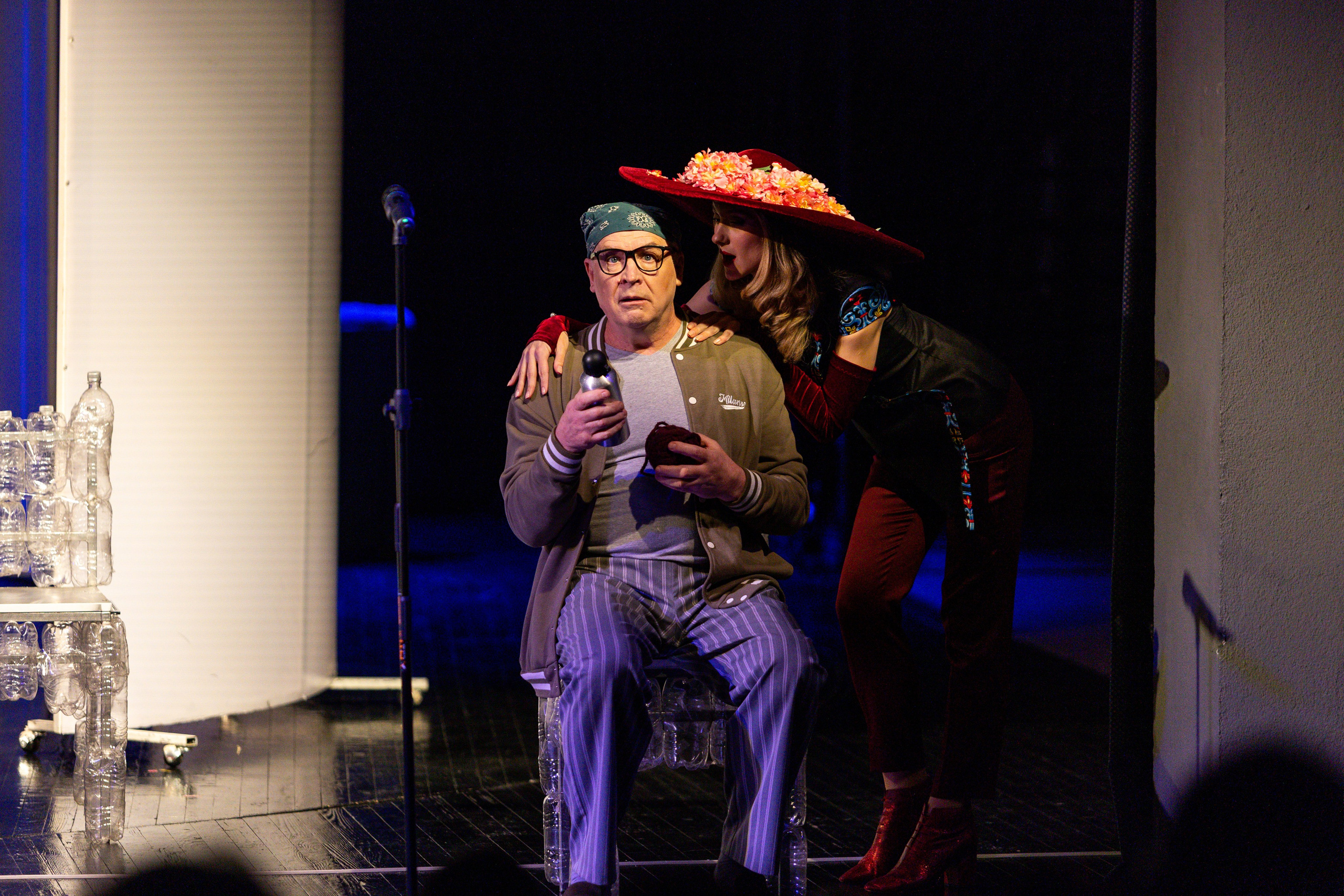 Новый театр «Нобелевская неделя». Профессиональный интерьерный и репортажный фотограф Минск и РБ. Максим Орлов