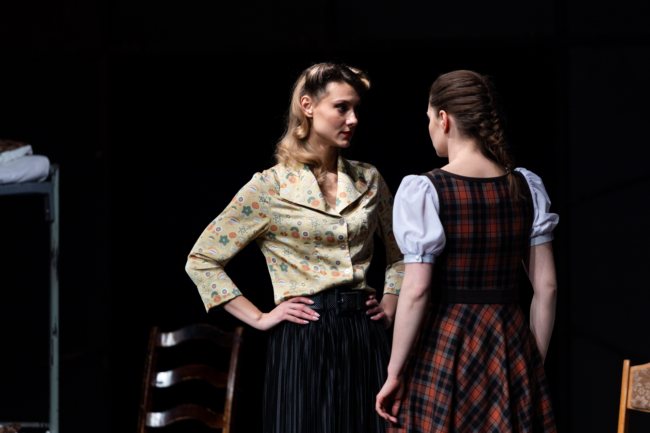 Новый театр «Фабричная девчонка». Профессиональный интерьерный и репортажный фотограф Минск и РБ. Максим Орлов