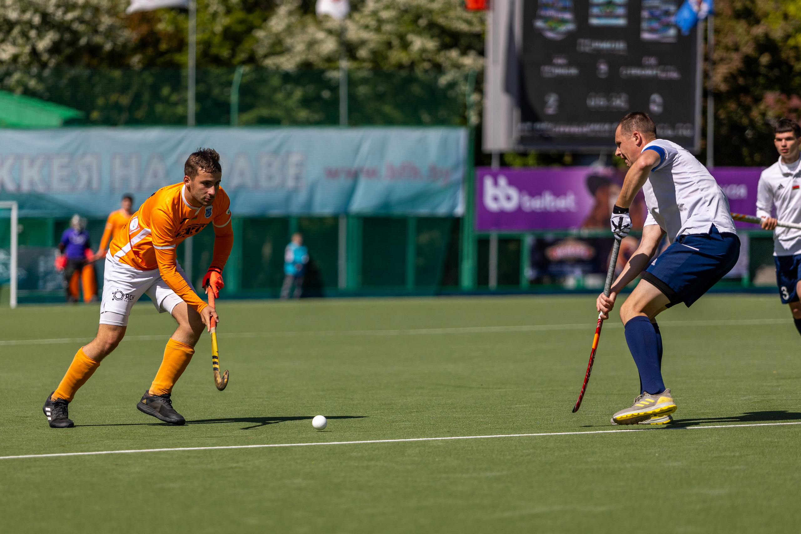 Хоккей на траве. ХК Минск — СК Строитель 12.05.2024. Профессиональный интерьерный и репортажный фотограф Минск и РБ. Максим Орлов