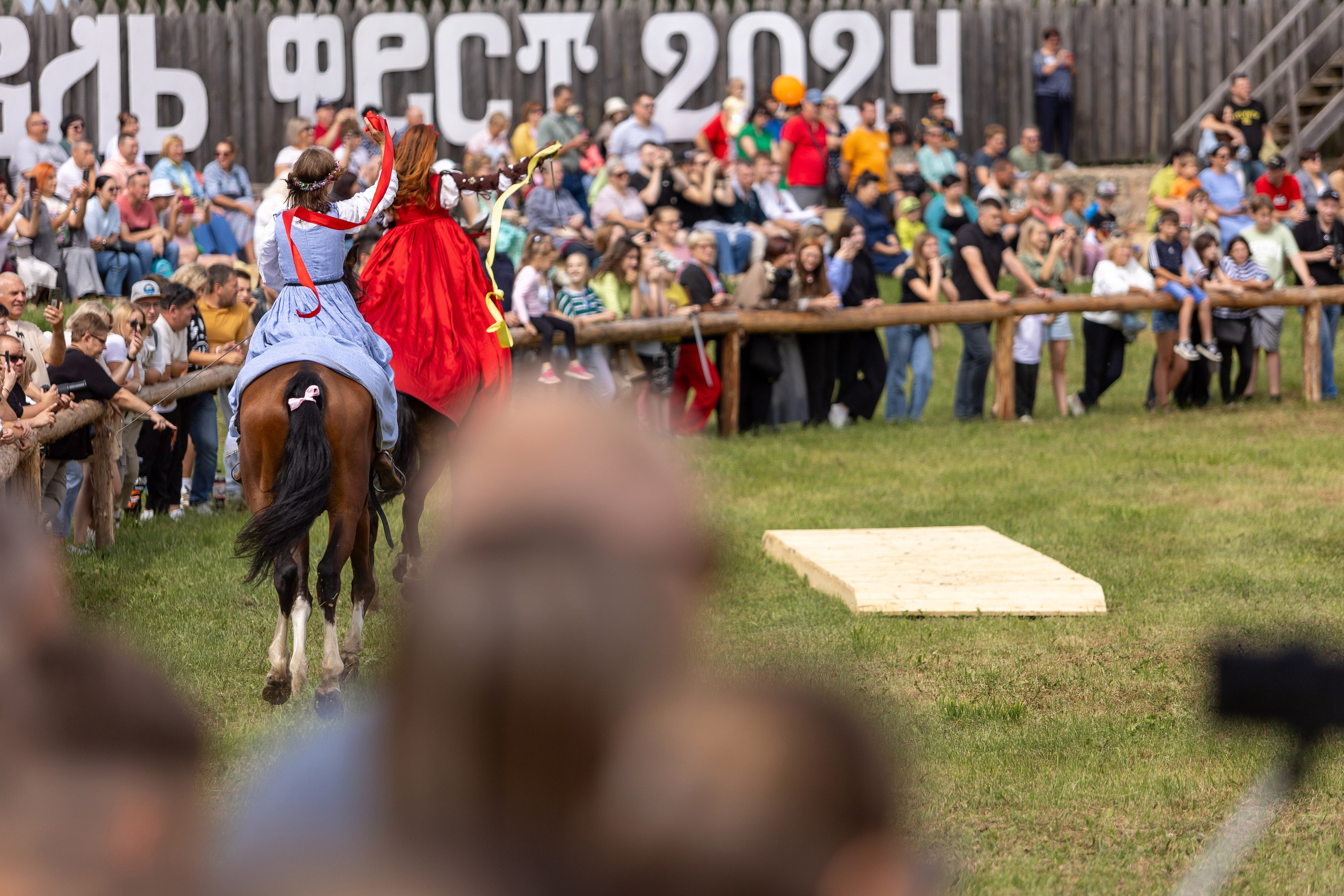 Рыцарский фест. Мстиславль. Профессиональный интерьерный и репортажный фотограф Минск и РБ. Максим Орлов