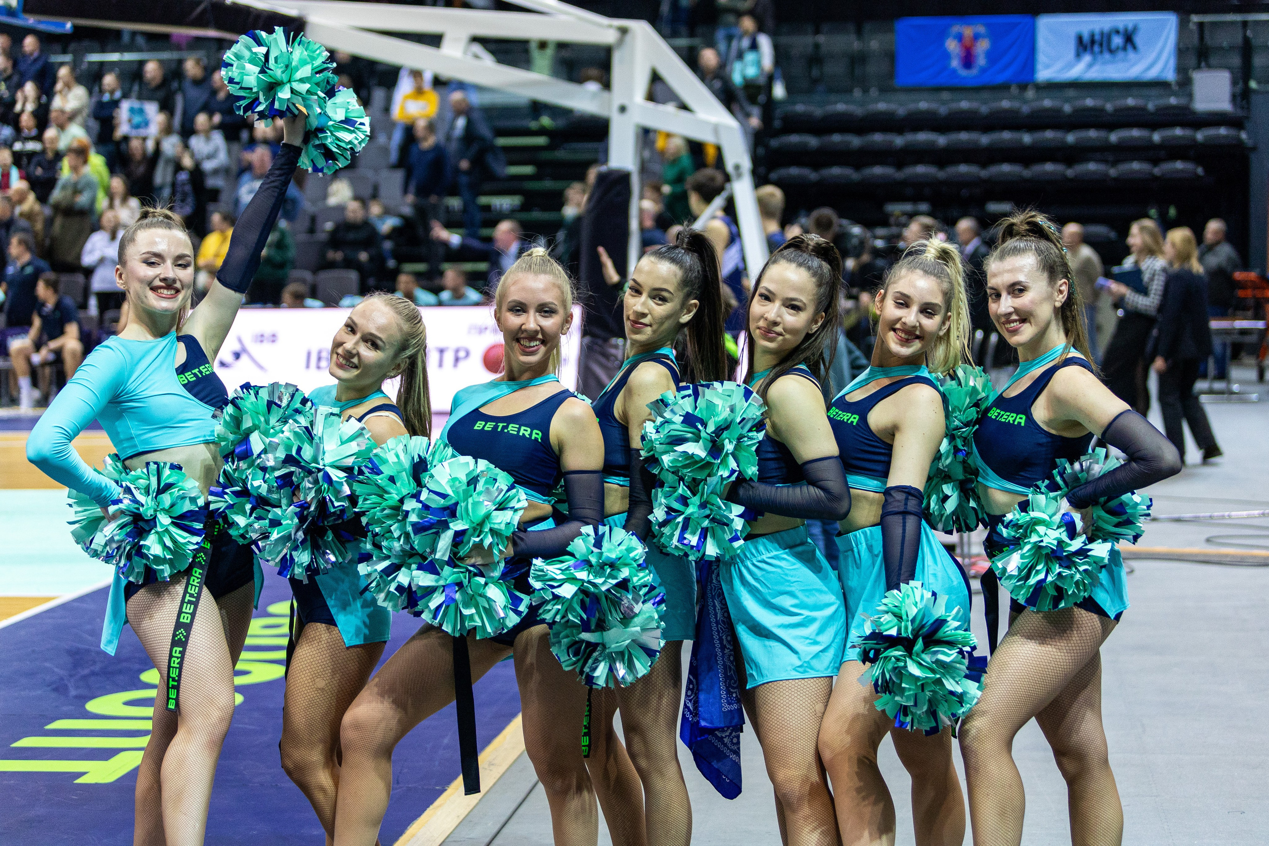 Спортивный фотограф. Минск и РБ. Профессиональный интерьерный и репортажный фотограф Минск и РБ. Максим Орлов