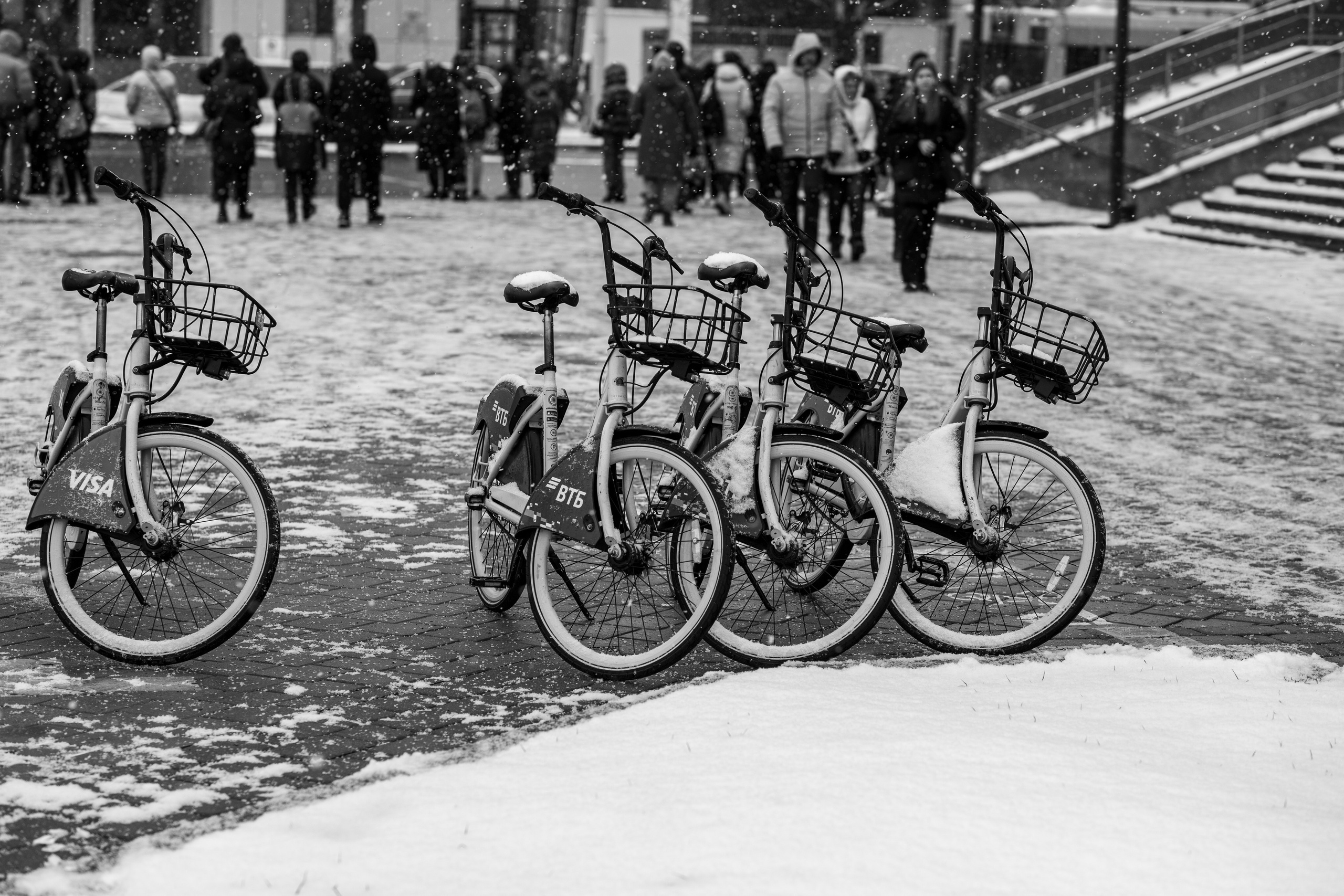 Фотосъемка на улицах. Профессиональный интерьерный и репортажный фотограф Минск и РБ. Максим Орлов