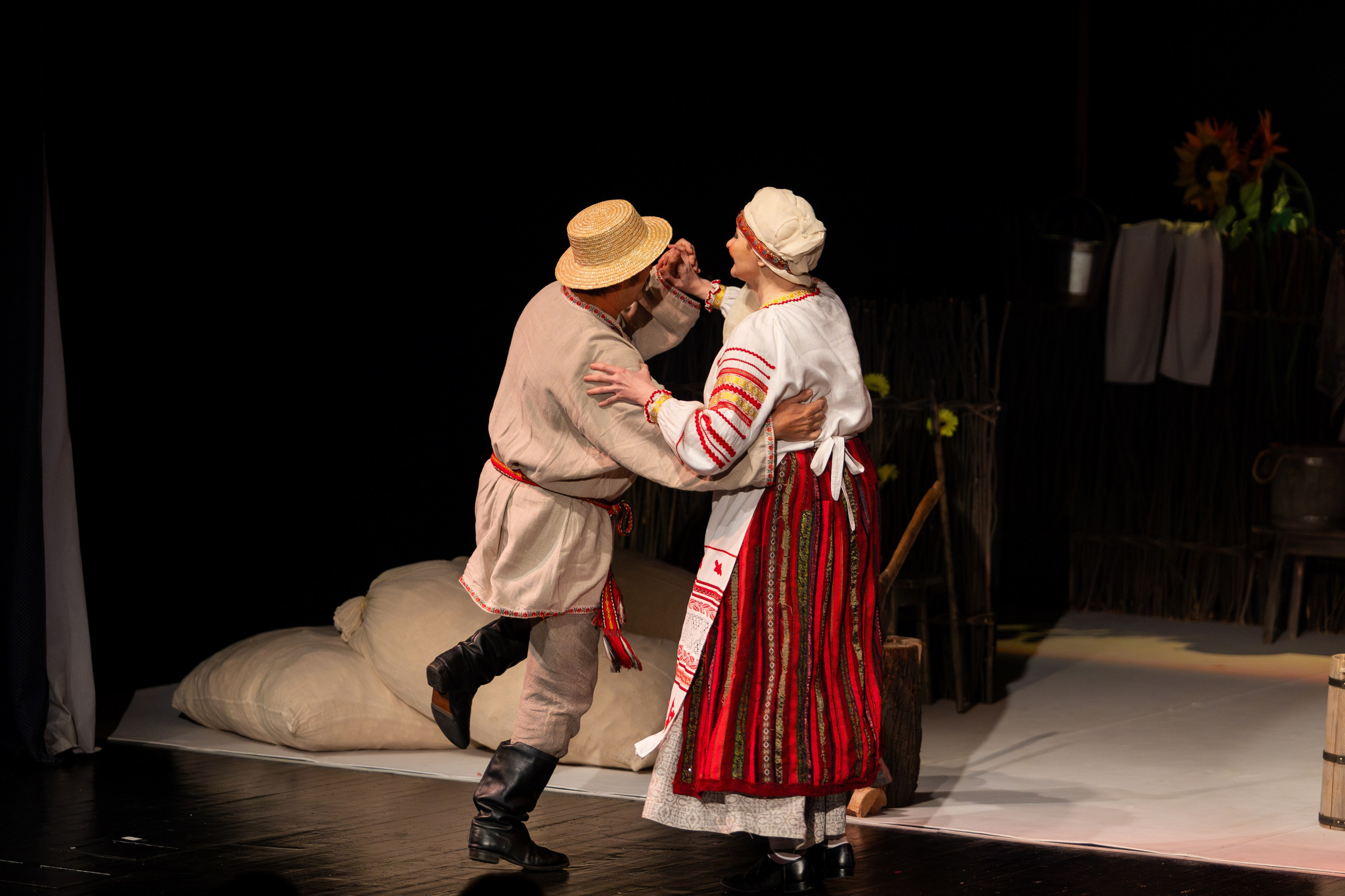 Новый театр «Камедыя». Профессиональный интерьерный и репортажный фотограф Минск и РБ. Максим Орлов