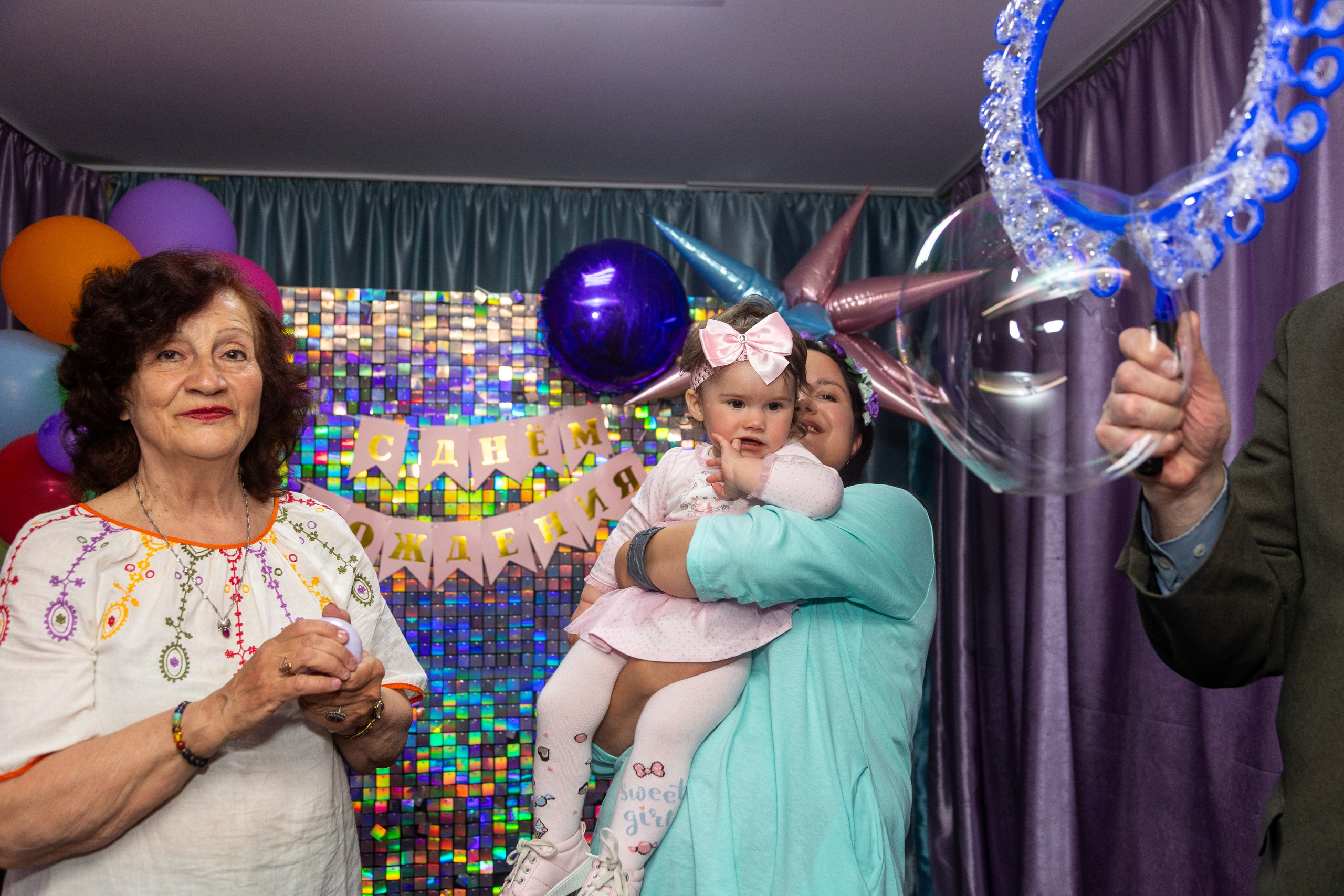 Годовасие Каролины. Профессиональный интерьерный и репортажный фотограф Минск и РБ. Максим Орлов