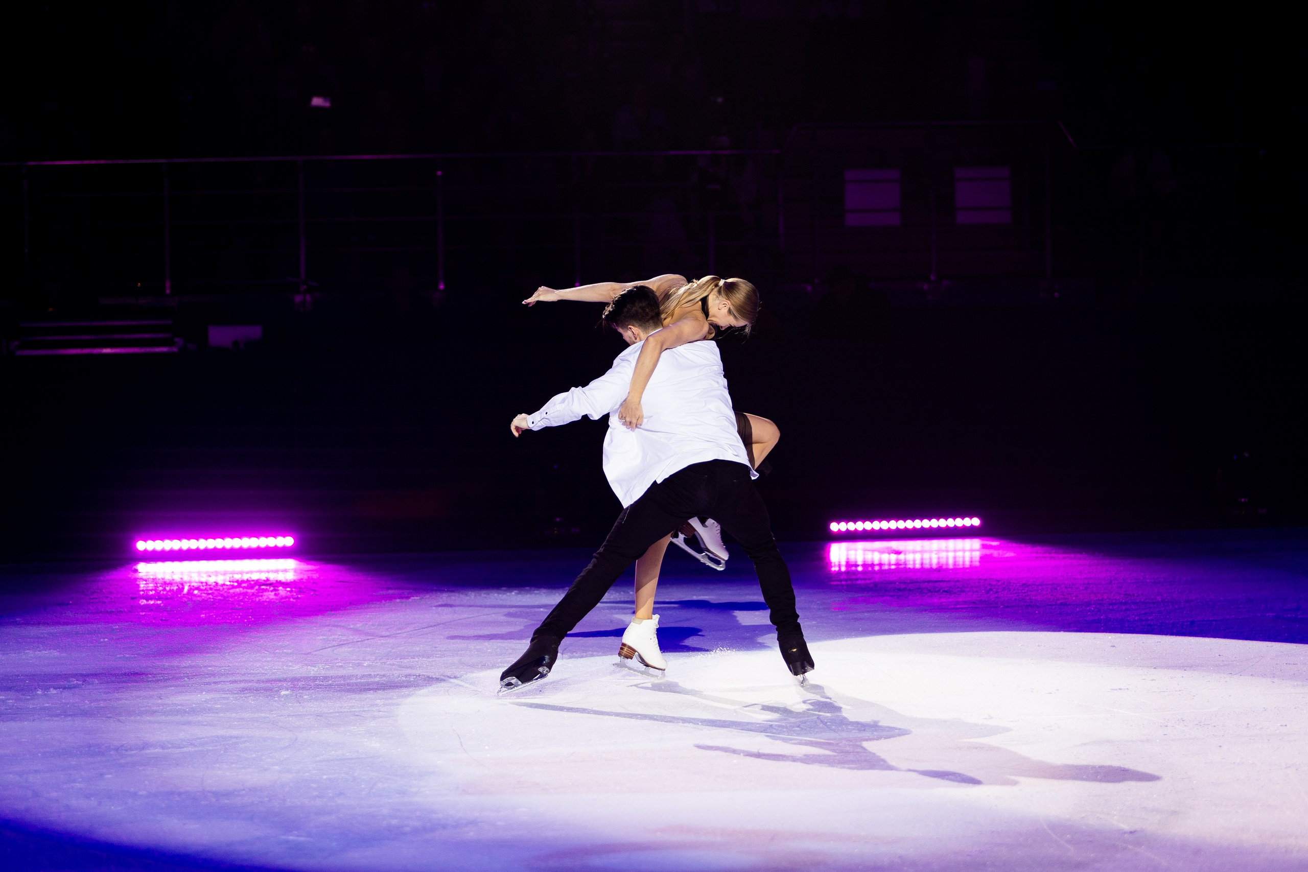 Ледовое шоу Ильи Авербуха 30.03.2024. Профессиональный интерьерный и репортажный фотограф Минск и РБ. Максим Орлов