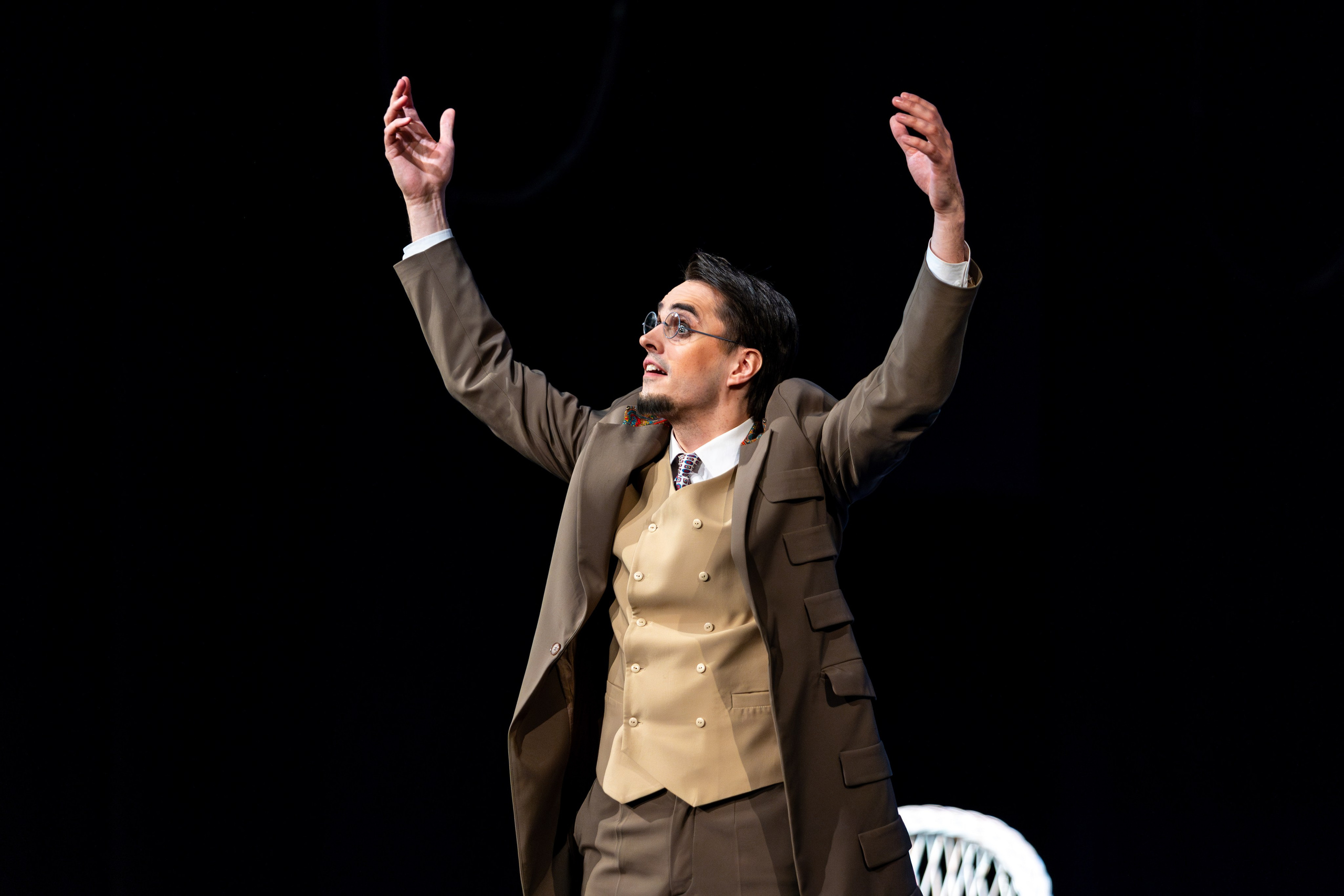 Новый театр «Я вещь». Профессиональный интерьерный и репортажный фотограф Минск и РБ. Максим Орлов