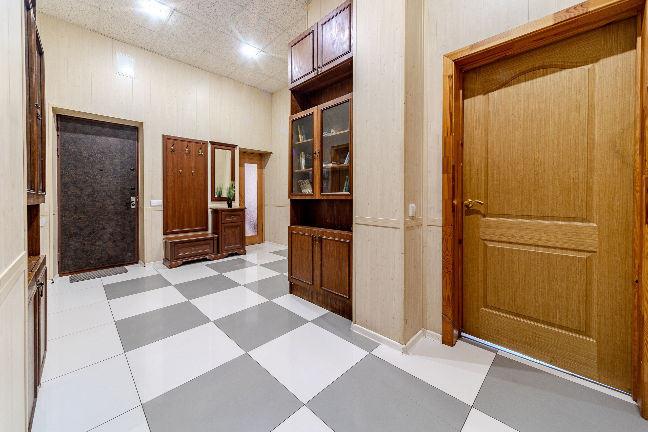 Пр. Независимости 13. Профессиональный интерьерный и репортажный фотограф Минск и РБ. Максим Орлов