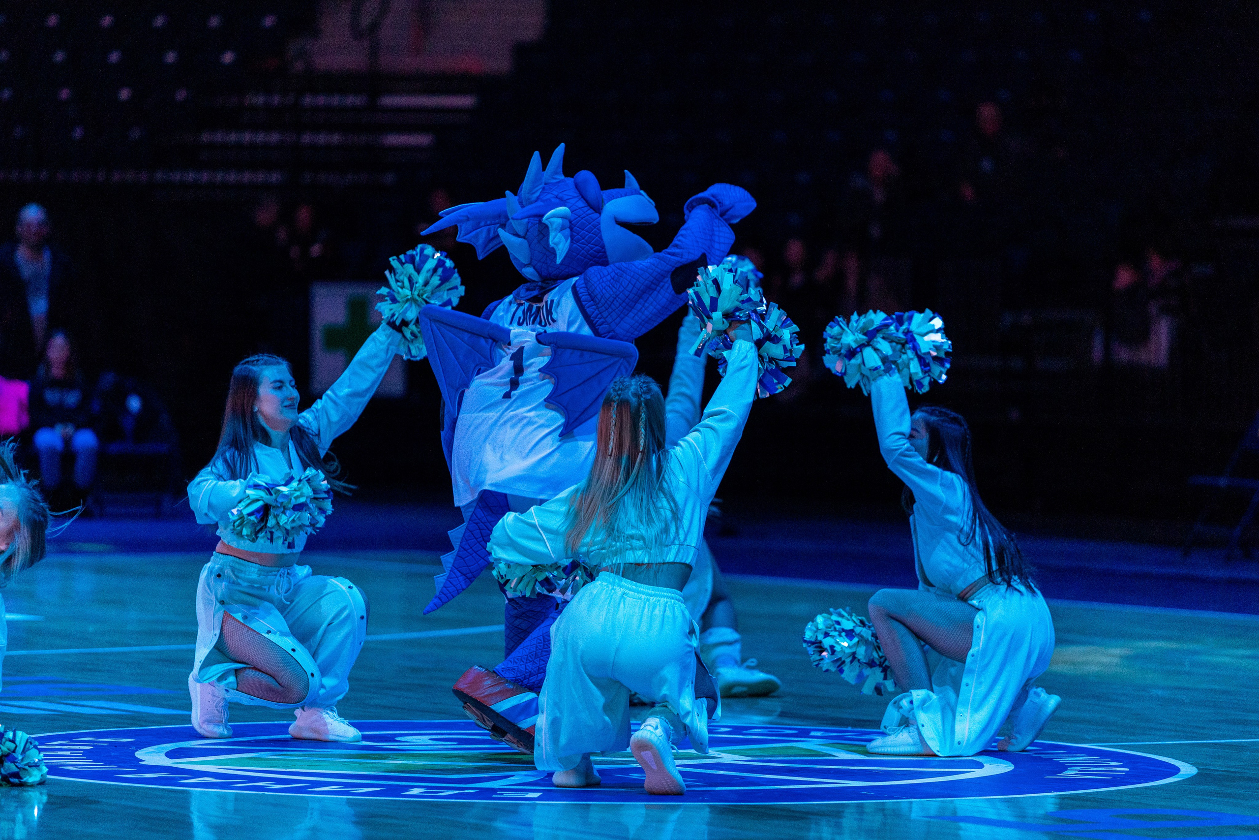 Баскетбол. Лучшие кадры. Минск — Уралмаш 13.02.2024. Профессиональный интерьерный и репортажный фотограф Минск и РБ. Максим Орлов