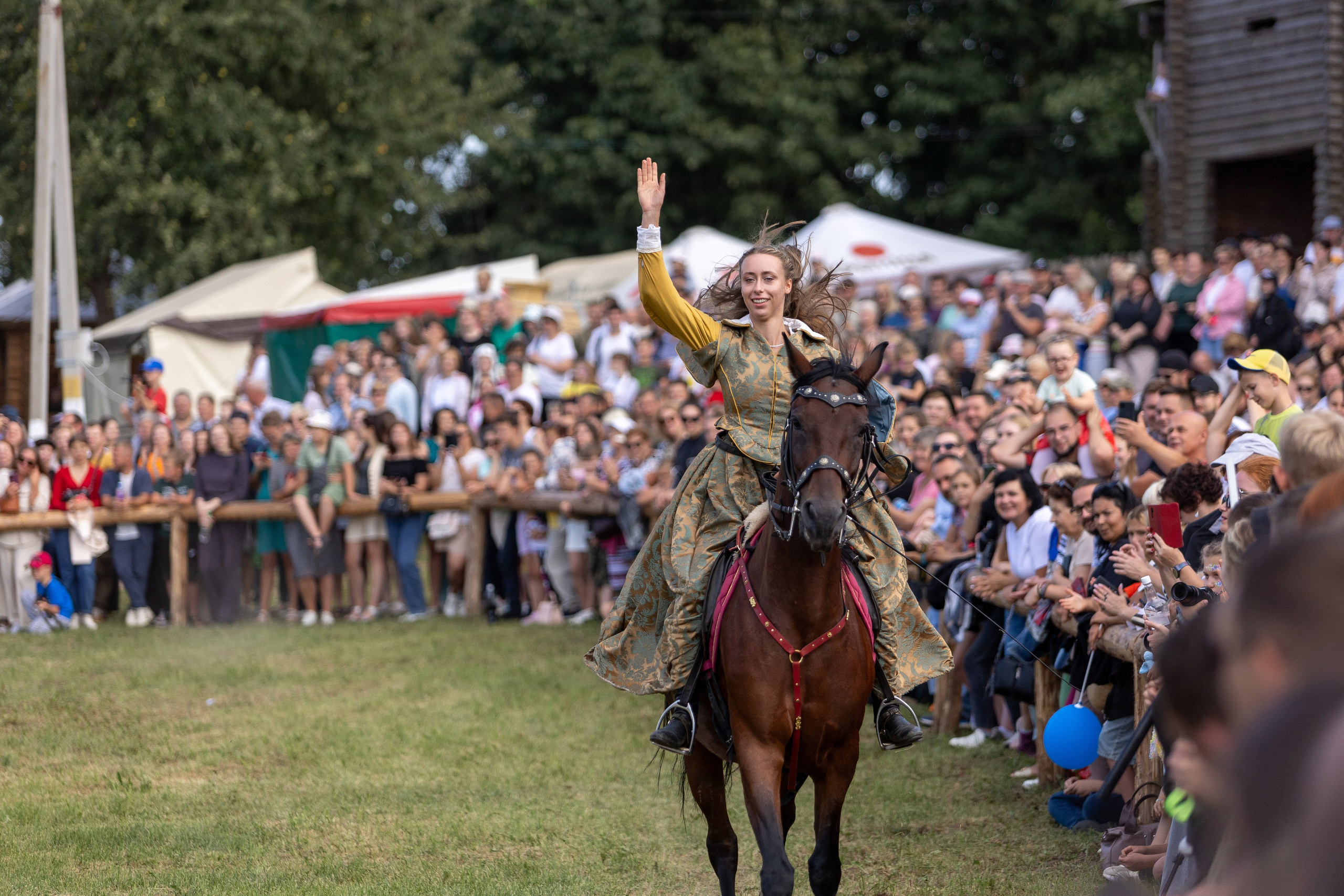 Рыцарский фест. Мстиславль. Профессиональный интерьерный и репортажный фотограф Минск и РБ. Максим Орлов