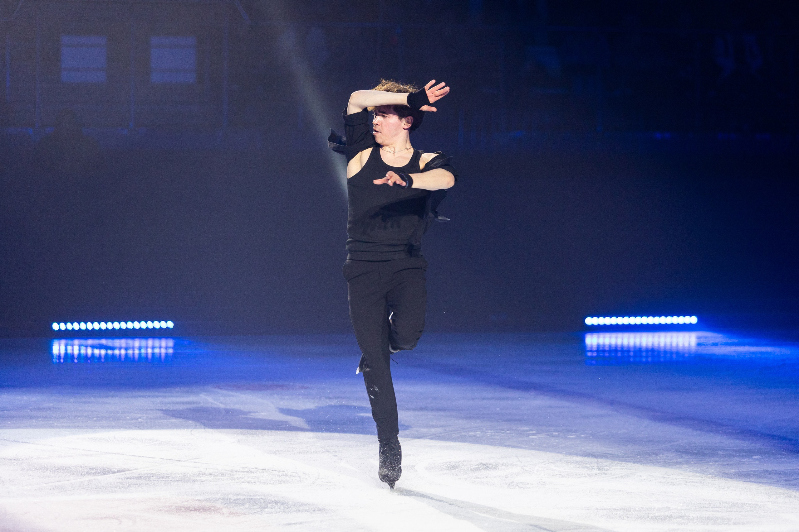 Ледовое шоу Ильи Авербуха 30.03.2024. Профессиональный интерьерный и репортажный фотограф Минск и РБ. Максим Орлов