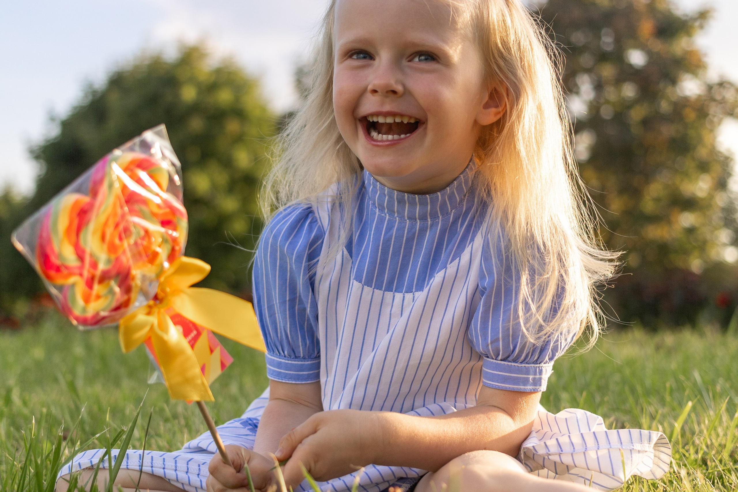 Стеша с мамой. Профессиональный интерьерный и репортажный фотограф Минск и РБ. Максим Орлов