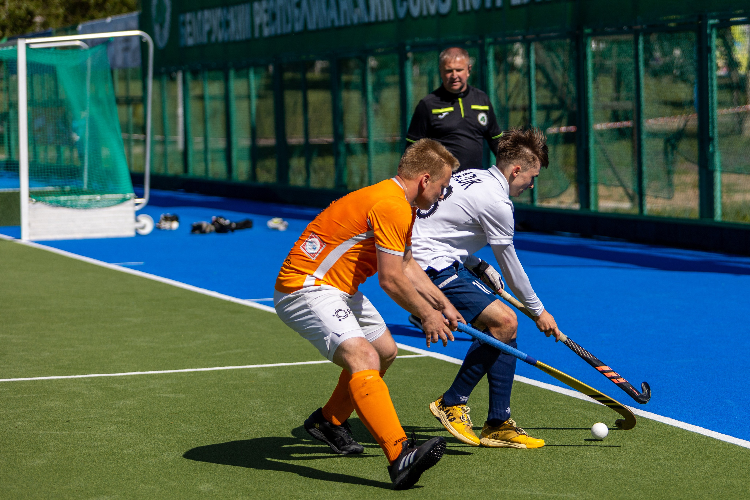 Хоккей на траве. ХК Минск — СК Строитель 12.05.2024. Профессиональный интерьерный и репортажный фотограф Минск и РБ. Максим Орлов