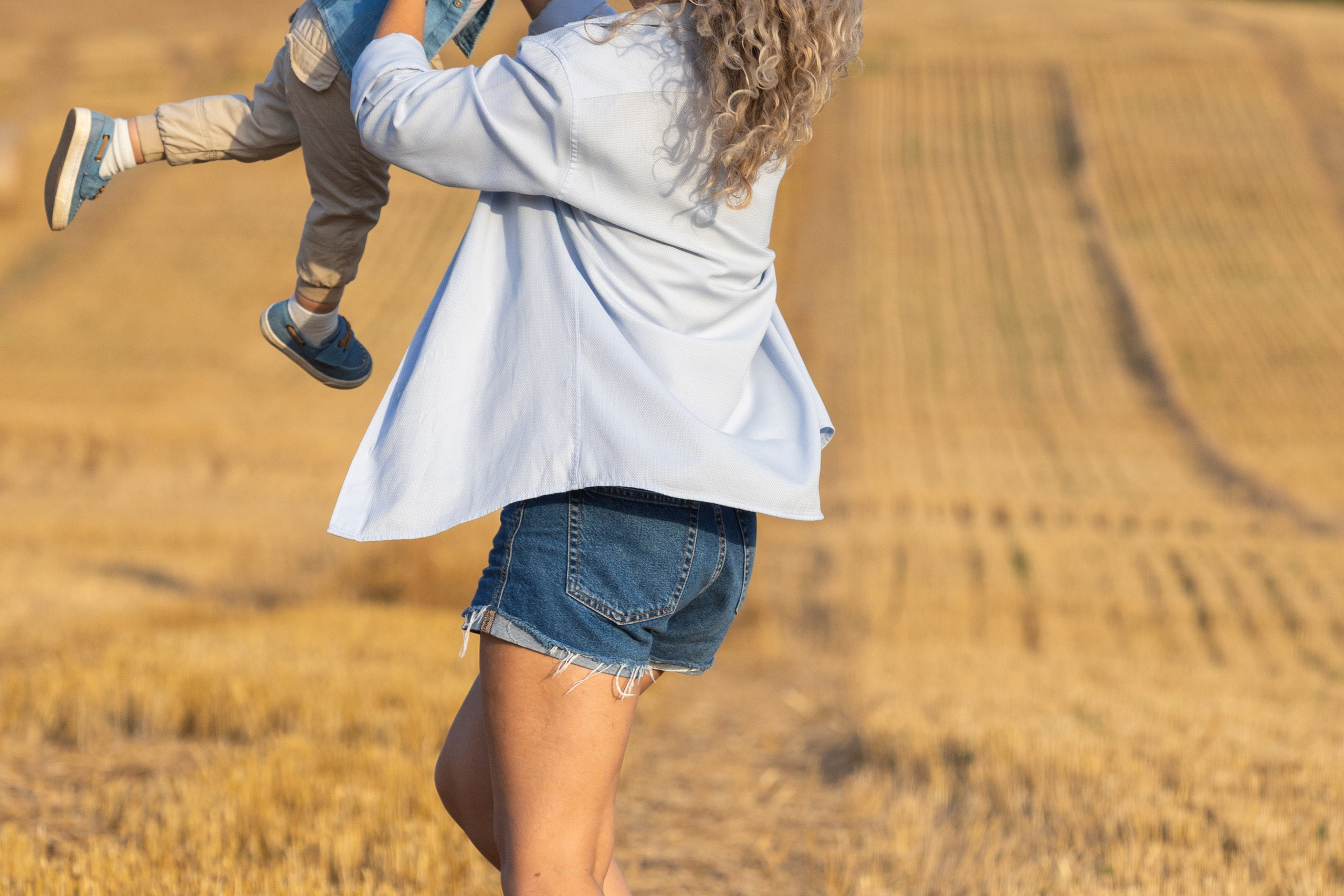 Семейная фотосъемка Кристины с сыном Костей. Профессиональный интерьерный и репортажный фотограф Минск и РБ. Максим Орлов