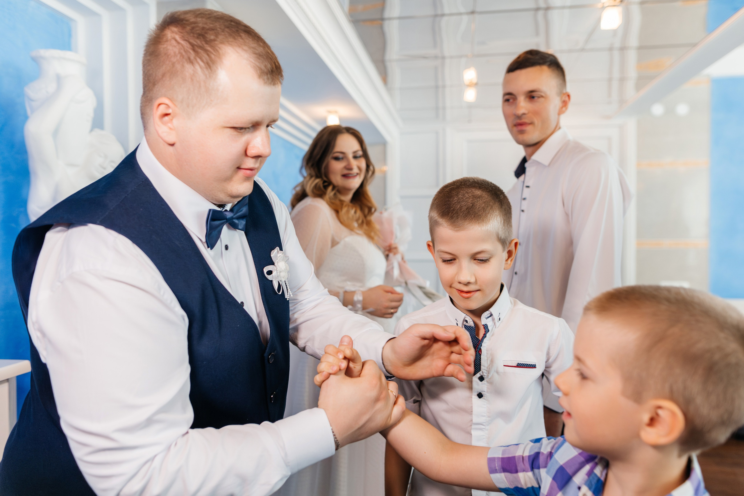 Свадебная фотосессия Рената и Натальи. Профессиональный интерьерный и репортажный фотограф Минск и РБ. Максим Орлов