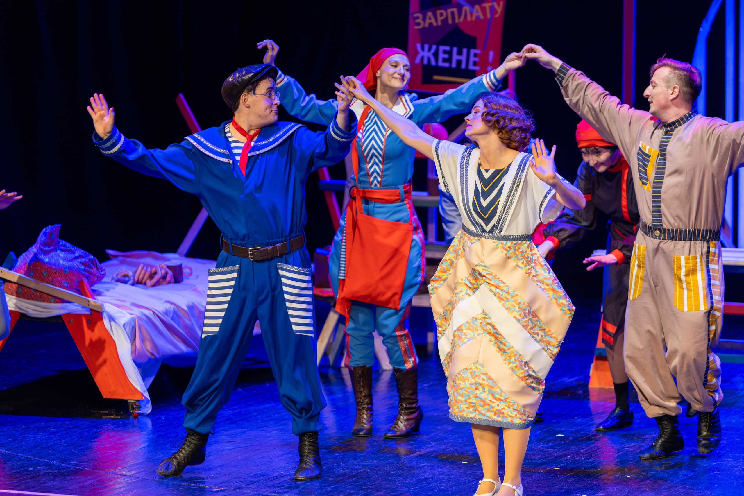 Квадратура круга. Профессиональный интерьерный и репортажный фотограф Минск и РБ. Максим Орлов