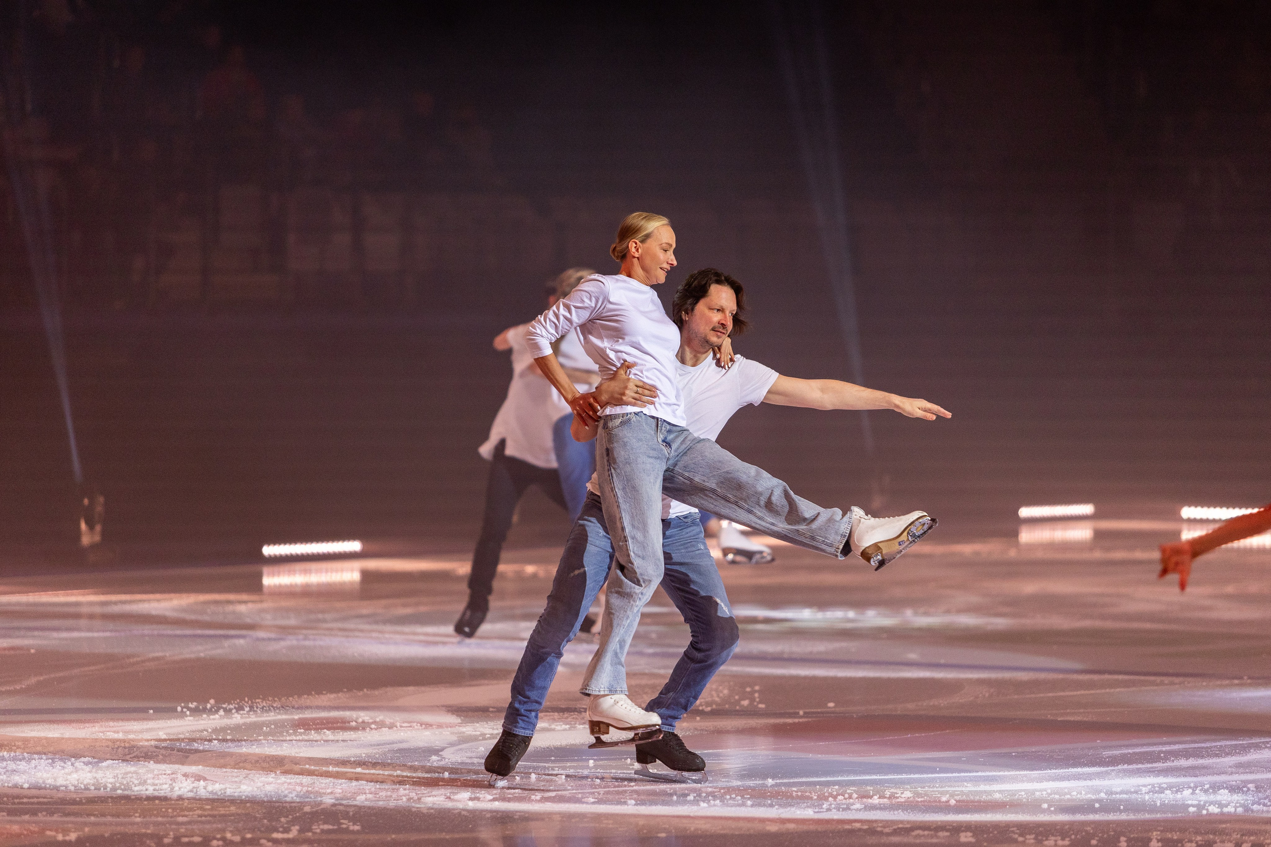 Ледовое шоу Ильи Авербуха 30.03.2024. Профессиональный интерьерный и репортажный фотограф Минск и РБ. Максим Орлов