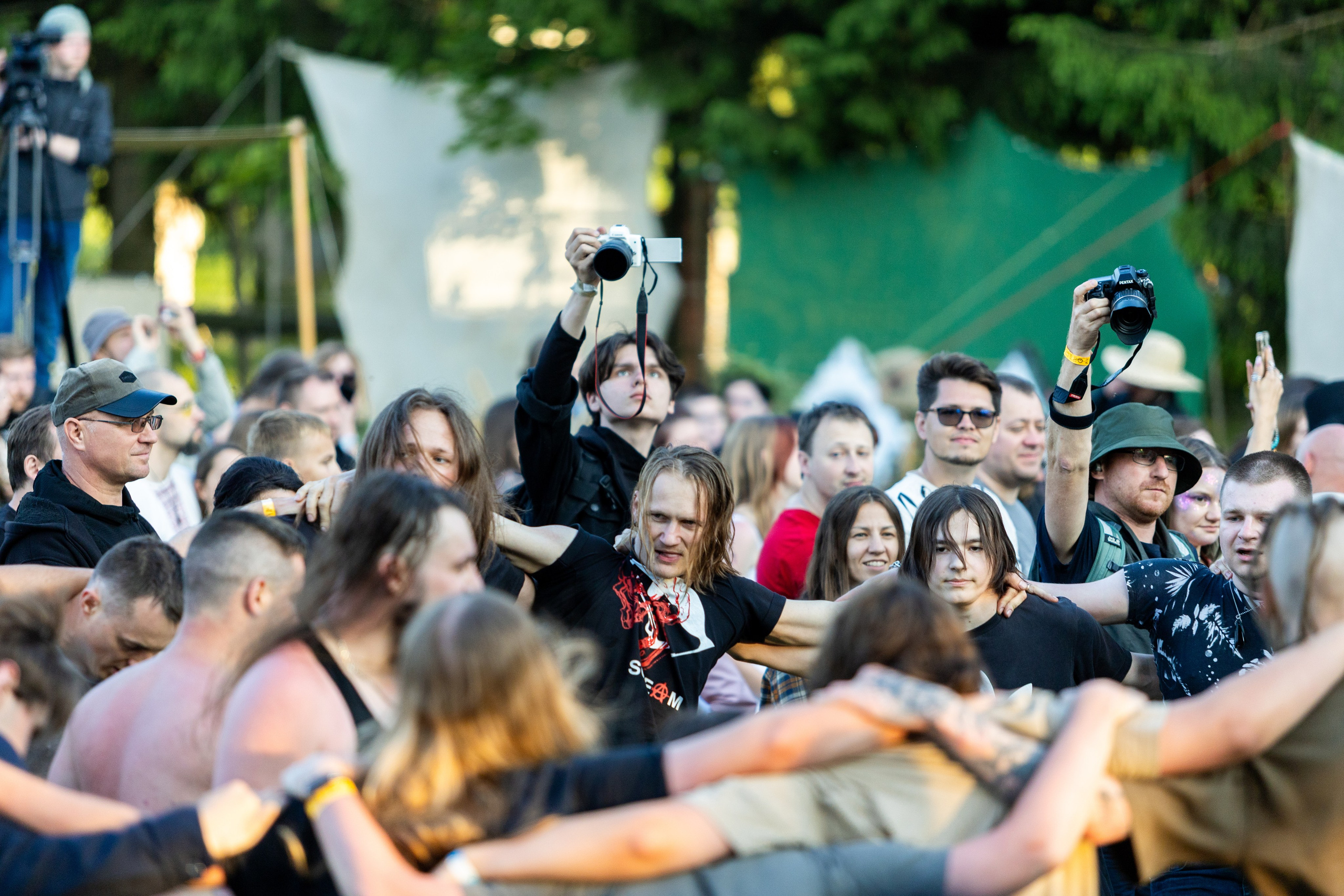 Свята сонца. Профессиональный интерьерный и репортажный фотограф Минск и РБ. Максим Орлов