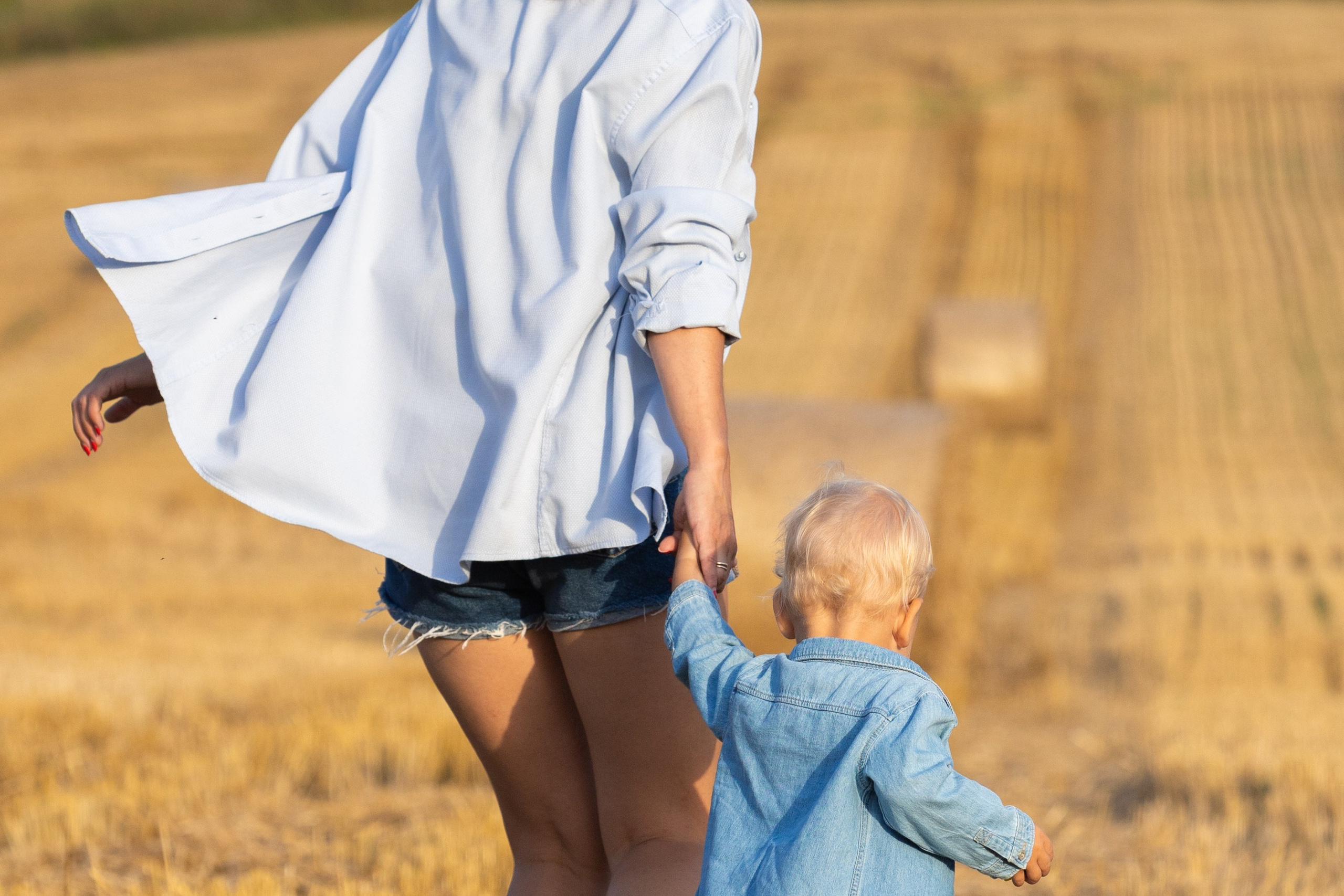 Семейная фотосъемка Кристины с сыном Костей. Профессиональный интерьерный и репортажный фотограф Минск и РБ. Максим Орлов