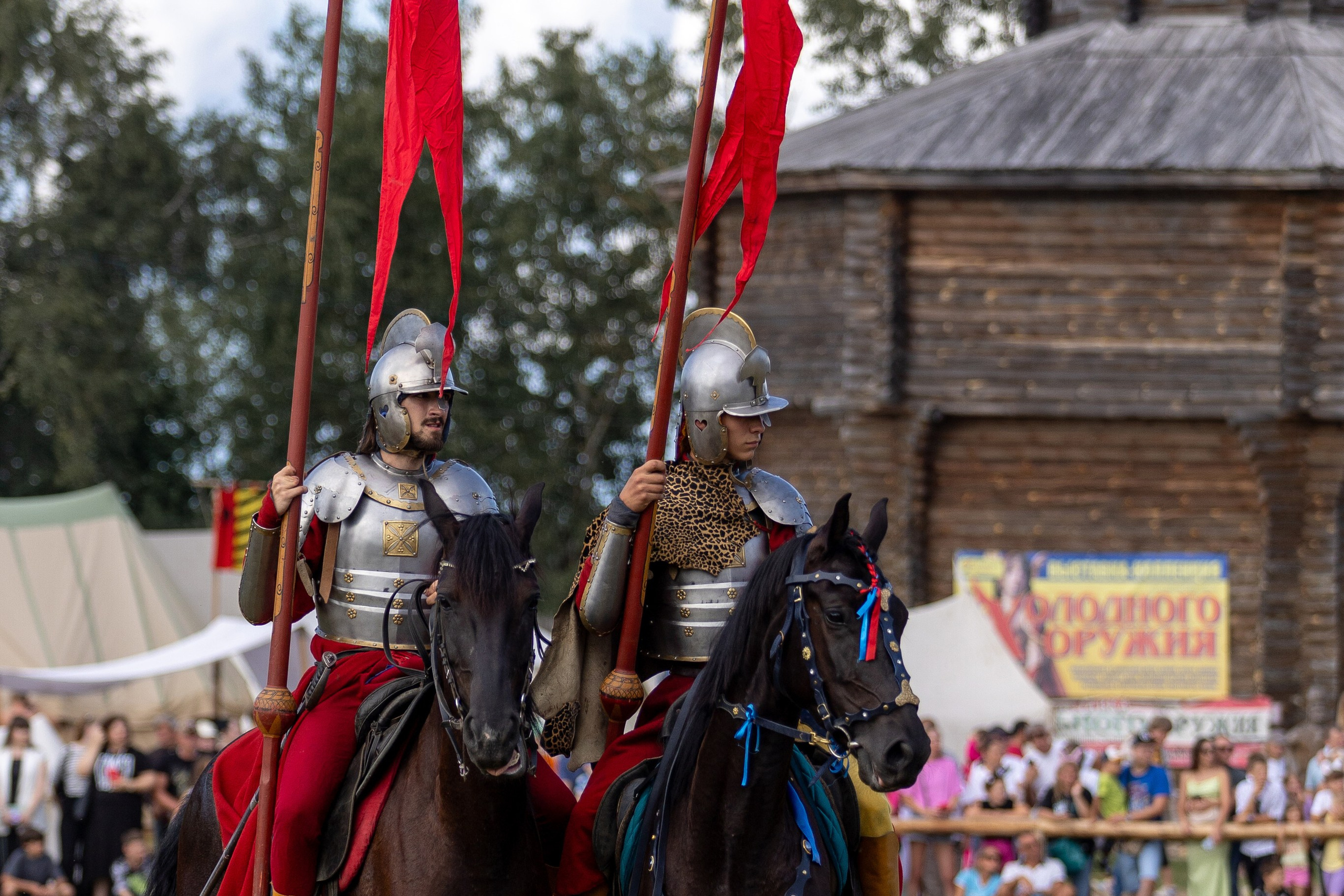 Рыцарский фест. Мстиславль. Профессиональный интерьерный и репортажный фотограф Минск и РБ. Максим Орлов