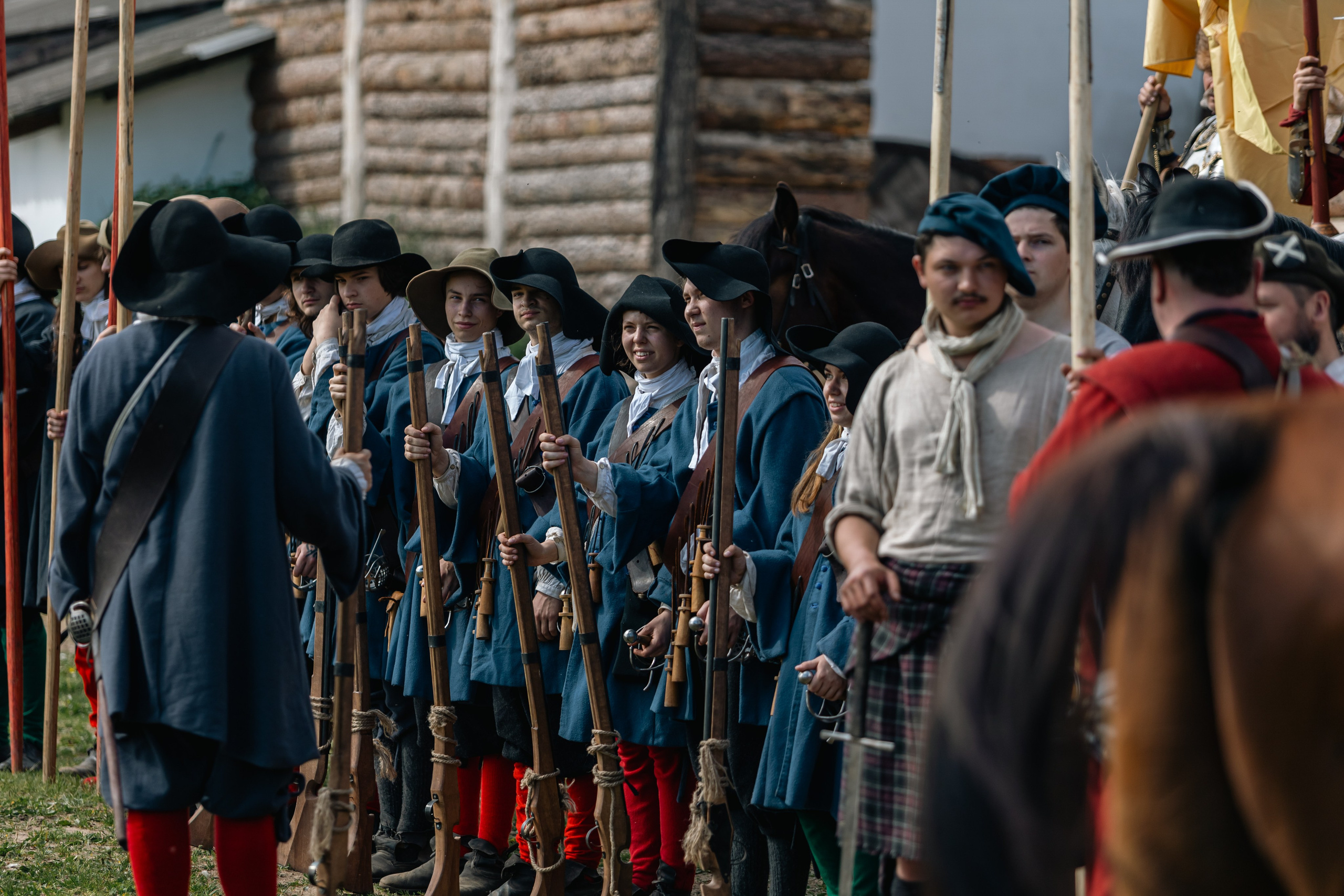 Золотая шпора. Маневры 17 века. Профессиональный интерьерный и репортажный фотограф Минск и РБ. Максим Орлов