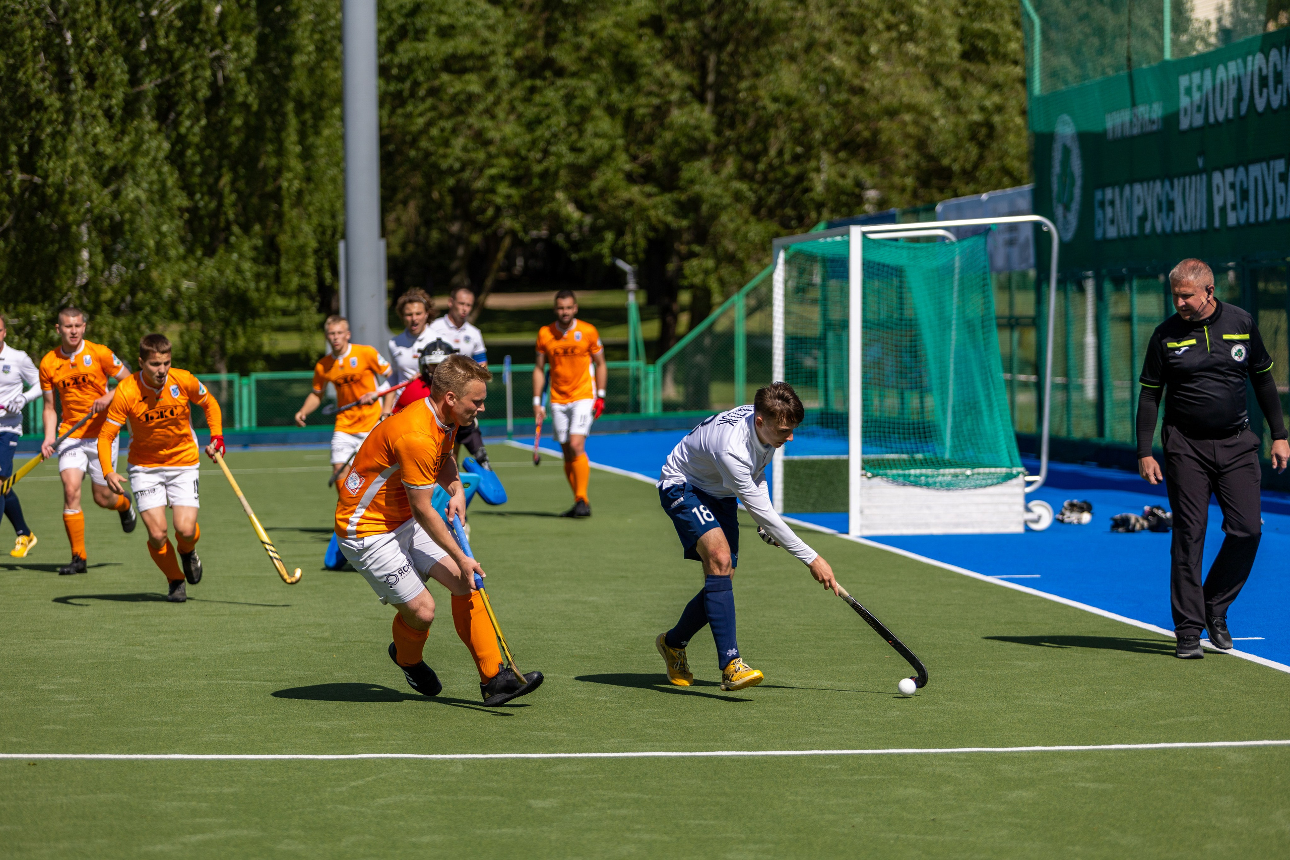 Хоккей на траве. ХК Минск — СК Строитель 12.05.2024. Профессиональный интерьерный и репортажный фотограф Минск и РБ. Максим Орлов