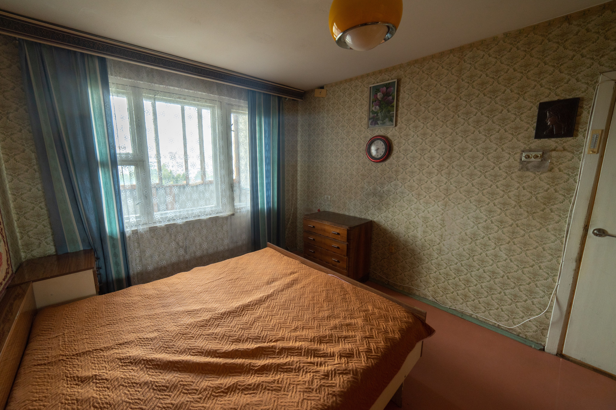 Пр. Газеты Звезда. Слабонервным не смотреть.Суперэконом вариант. Профессиональный интерьерный и репортажный фотограф Минск и РБ. Максим Орлов