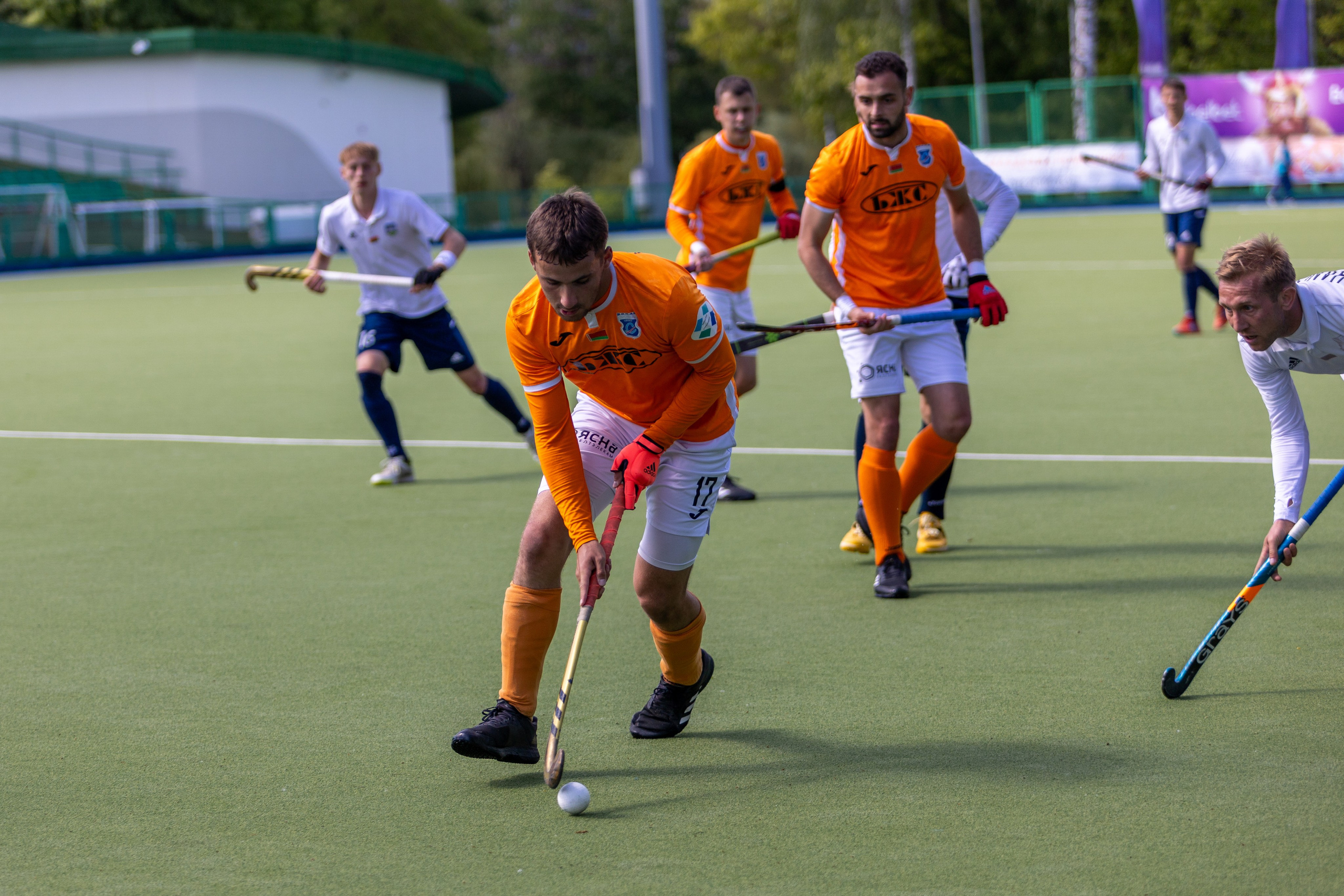 Хоккей на траве. ХК Минск — СК Строитель 12.05.2024. Профессиональный интерьерный и репортажный фотограф Минск и РБ. Максим Орлов