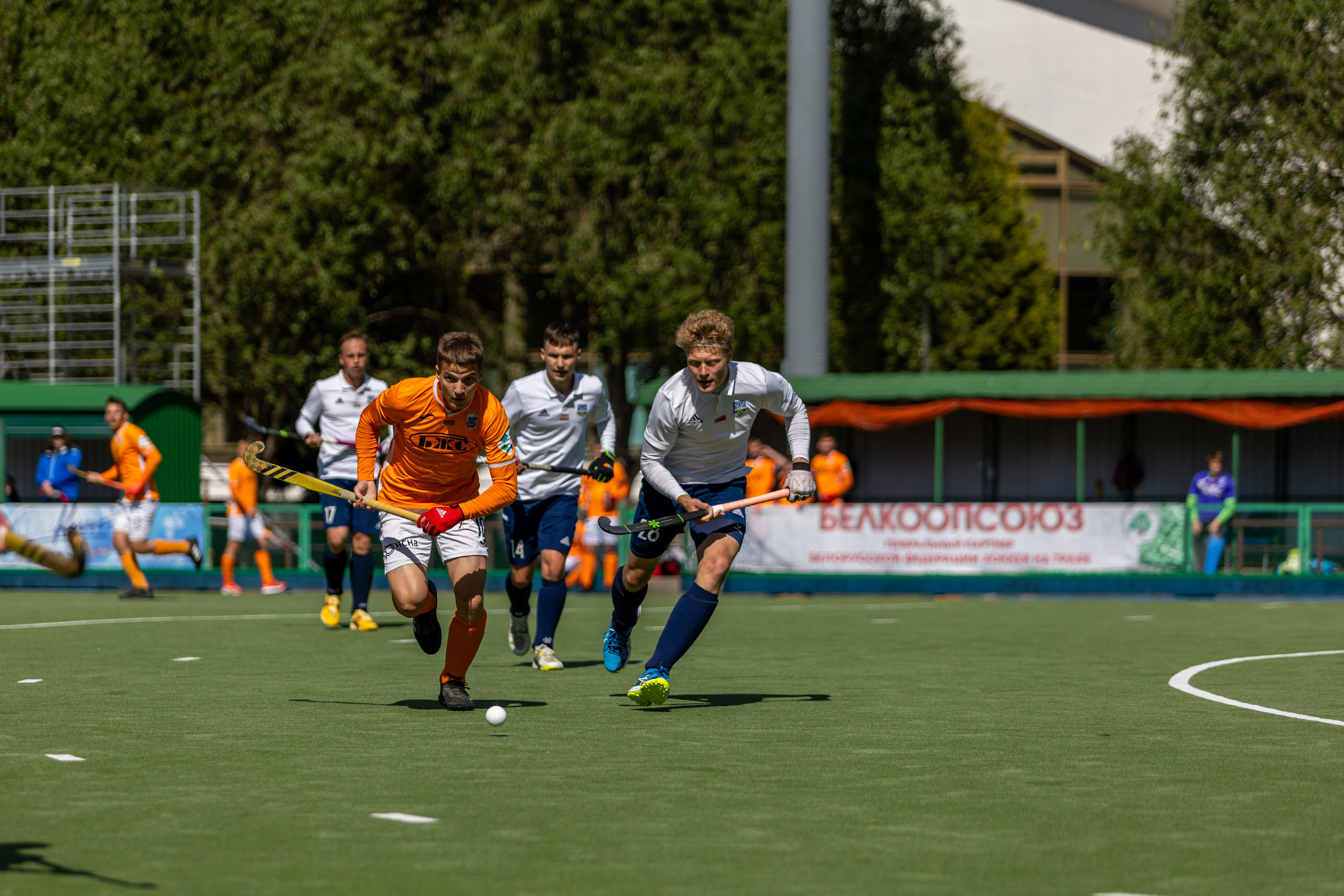 Хоккей на траве. ХК Минск — СК Строитель 12.05.2024. Профессиональный интерьерный и репортажный фотограф Минск и РБ. Максим Орлов