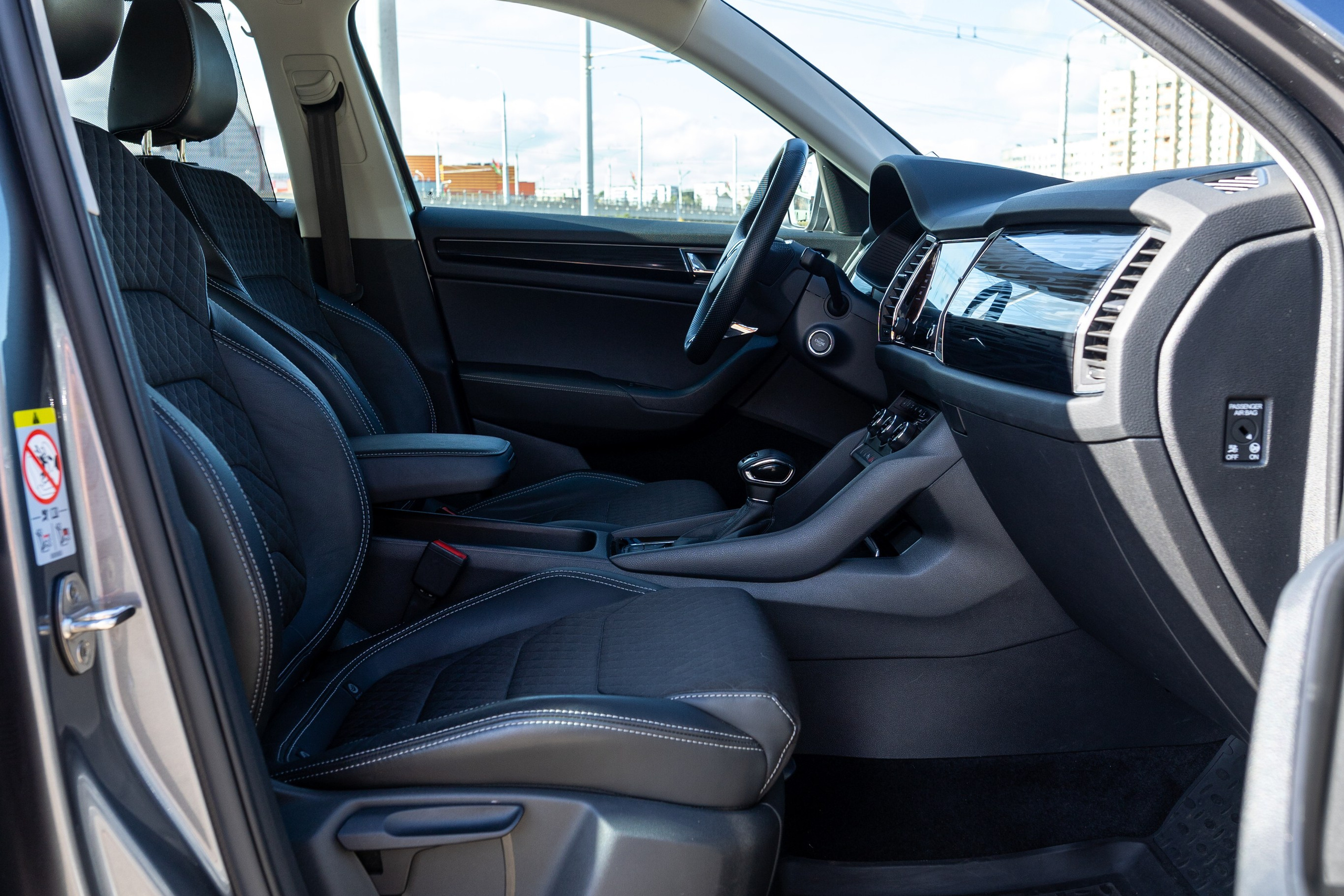 Skoda Kodiaq. Профессиональный интерьерный и репортажный фотограф Минск и РБ. Максим Орлов