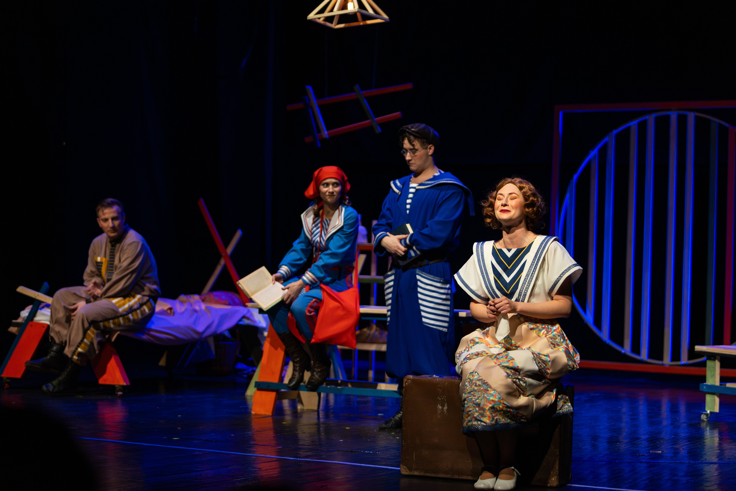 Квадратура круга. Профессиональный интерьерный и репортажный фотограф Минск и РБ. Максим Орлов