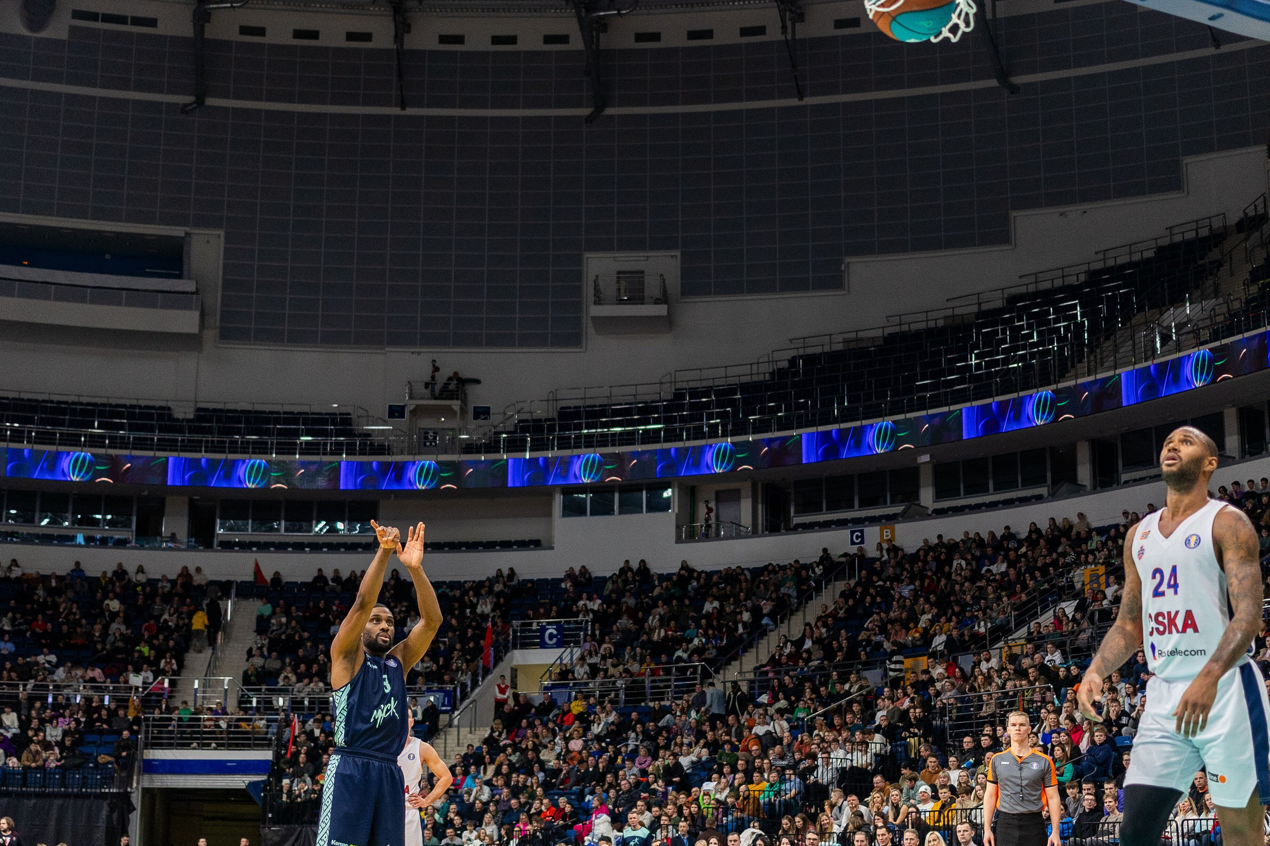 Баскетбол. Минск — ЦСКА. Лучшие кадры. 25.12.2023. Профессиональный интерьерный и репортажный фотограф Минск и РБ. Максим Орлов