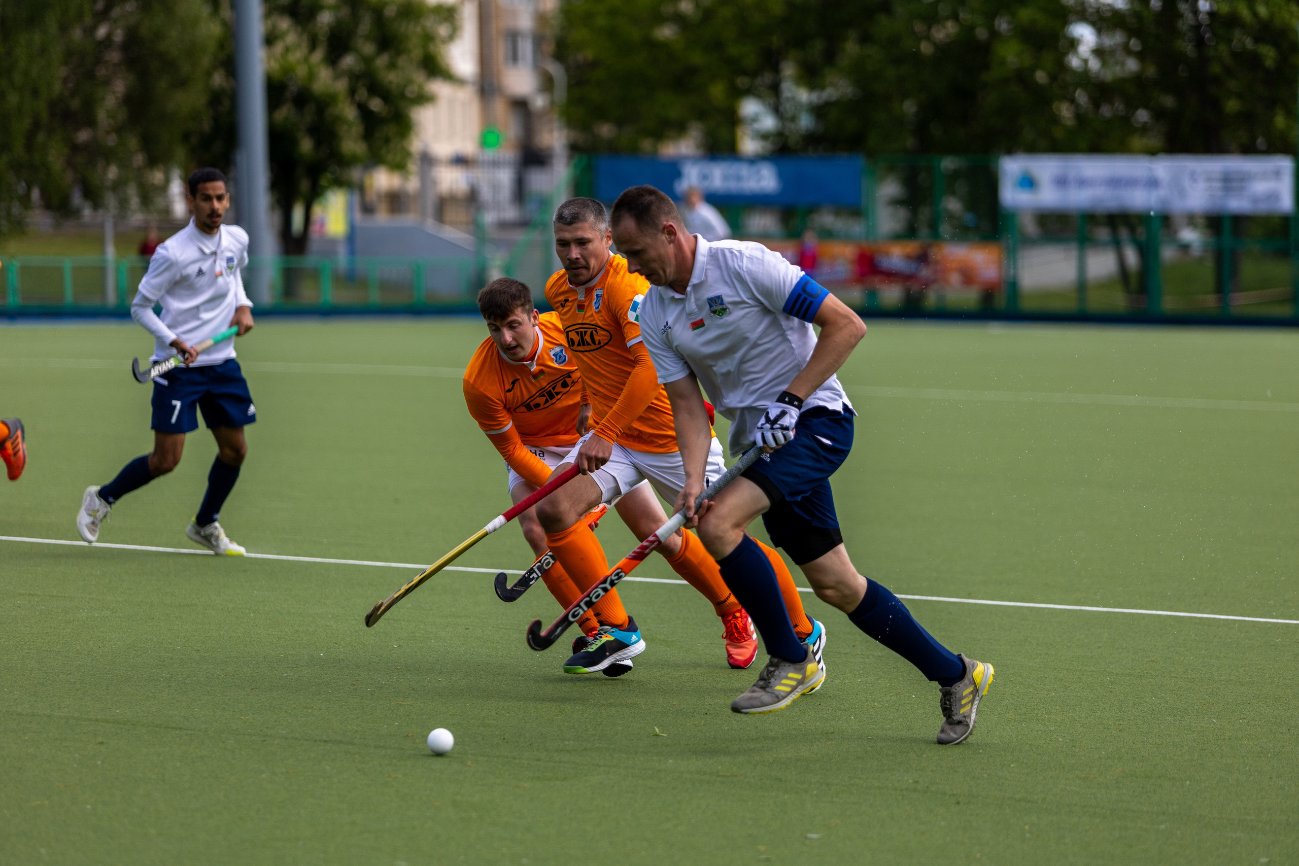 Хоккей на траве. ХК Минск — СК Строитель 11.05.2024. Профессиональный интерьерный и репортажный фотограф Минск и РБ. Максим Орлов