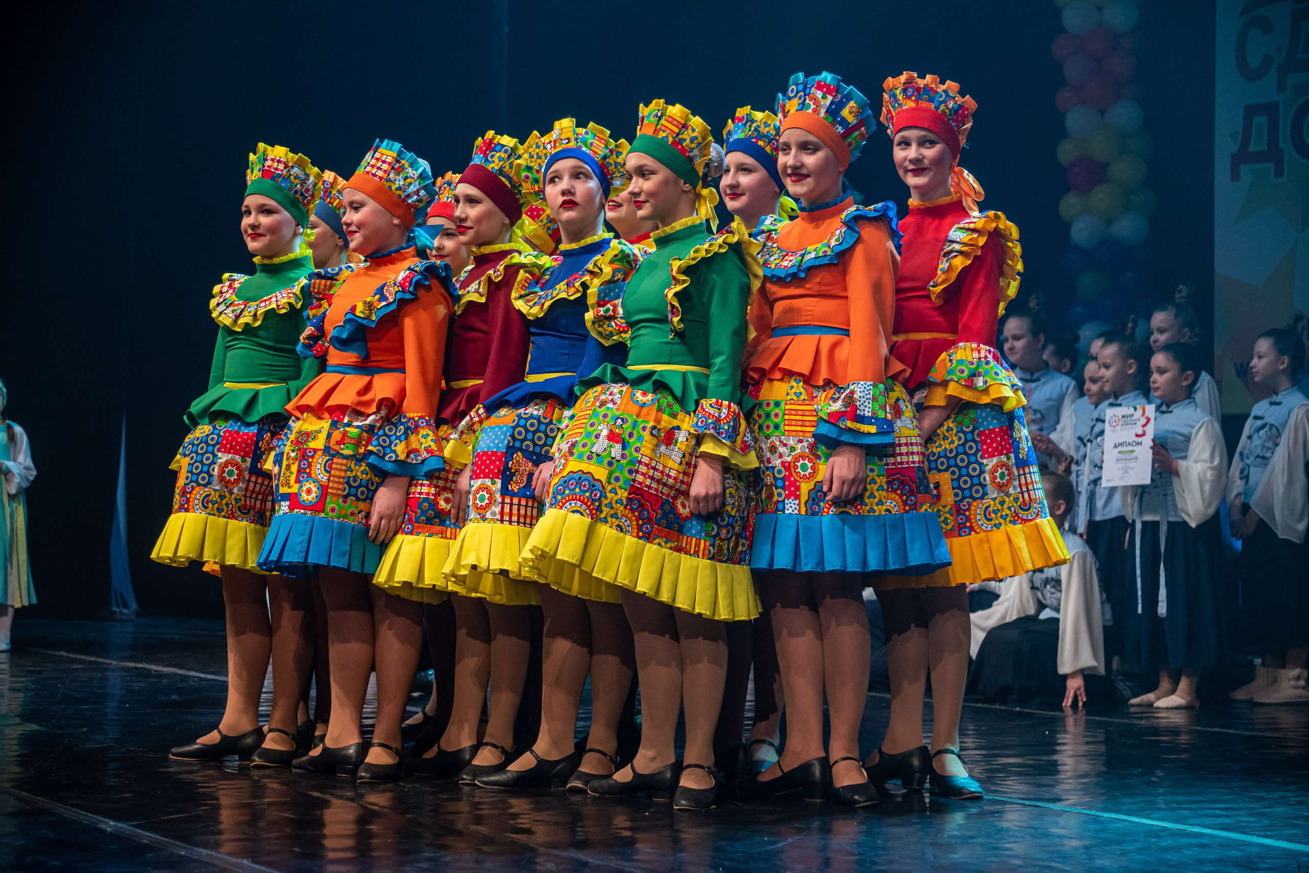 Фестиваль детских танцевальных коллективов. Профессиональный интерьерный и репортажный фотограф Минск и РБ. Максим Орлов