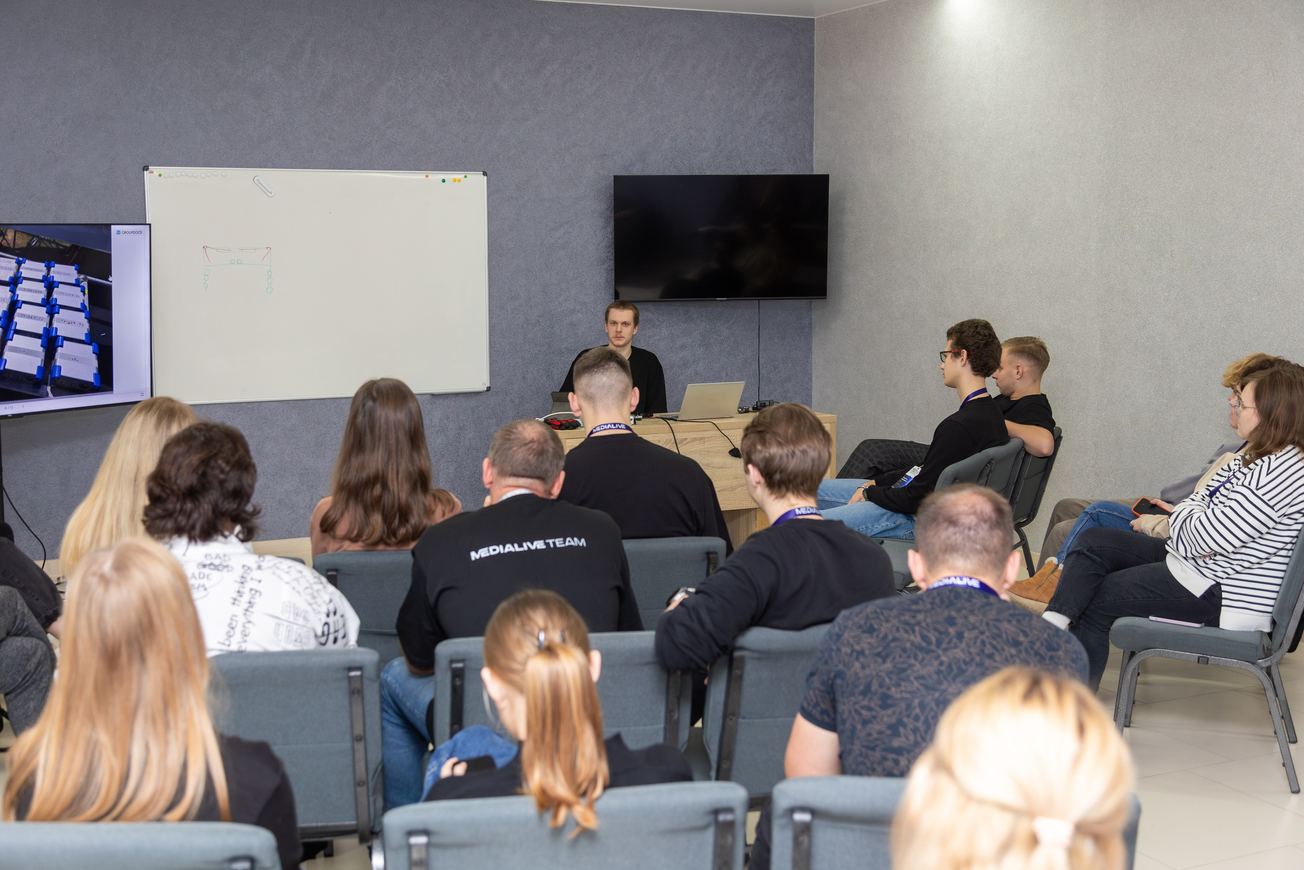 Конференция Medialive 2024. День третий. Профессиональный интерьерный и репортажный фотограф Минск и РБ. Максим Орлов